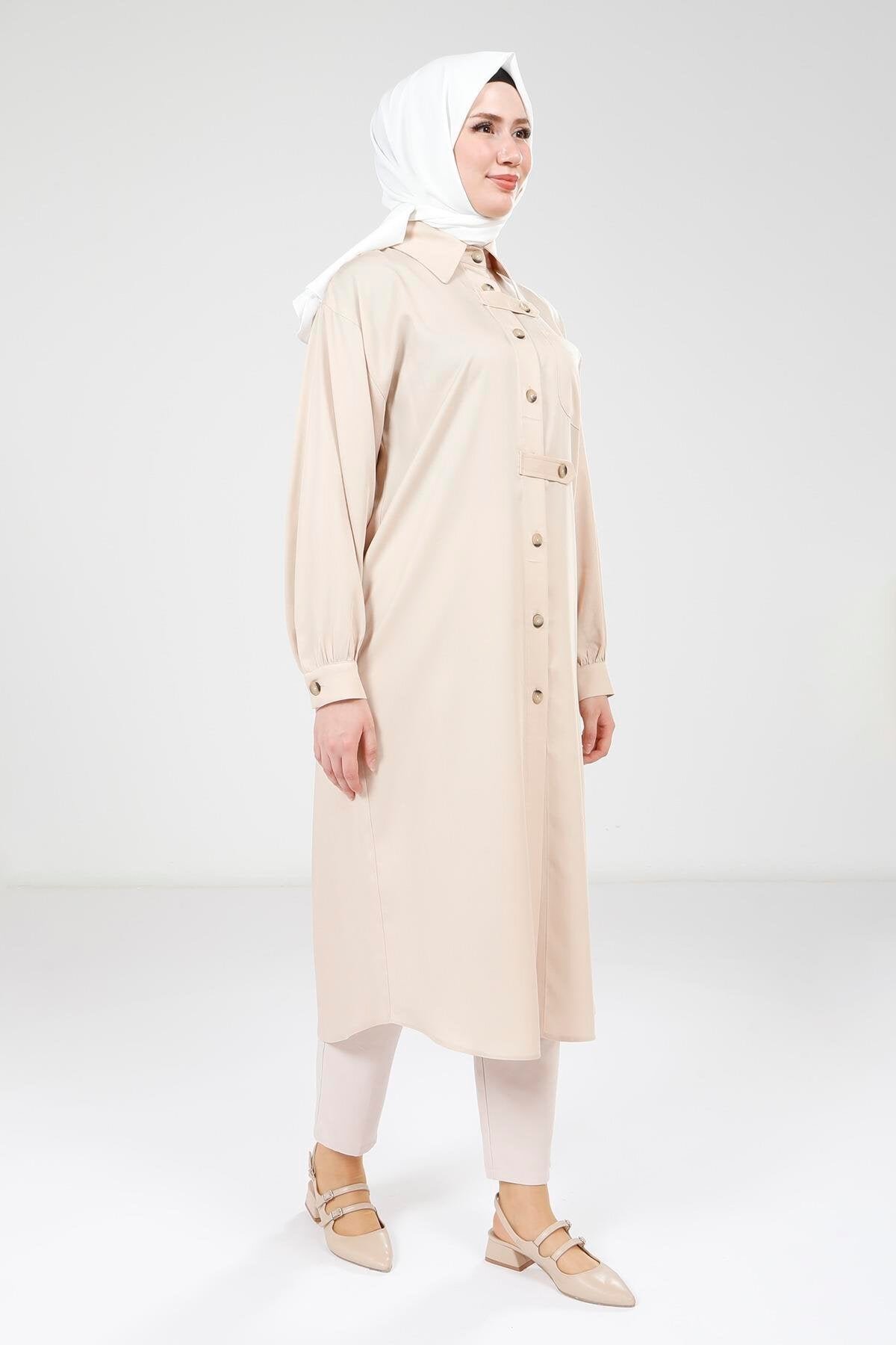 Easy-Wear Buttoned Outerwear - Beige - Beyza