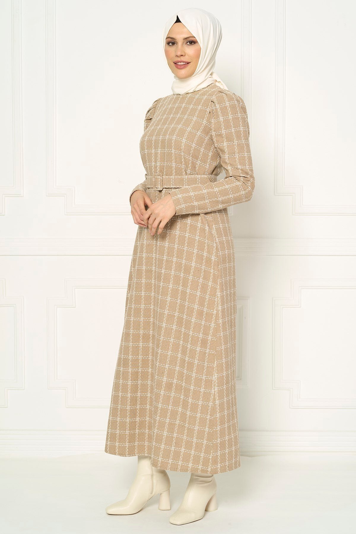 Winter Plaid Modest Dress - Beige - Beyza