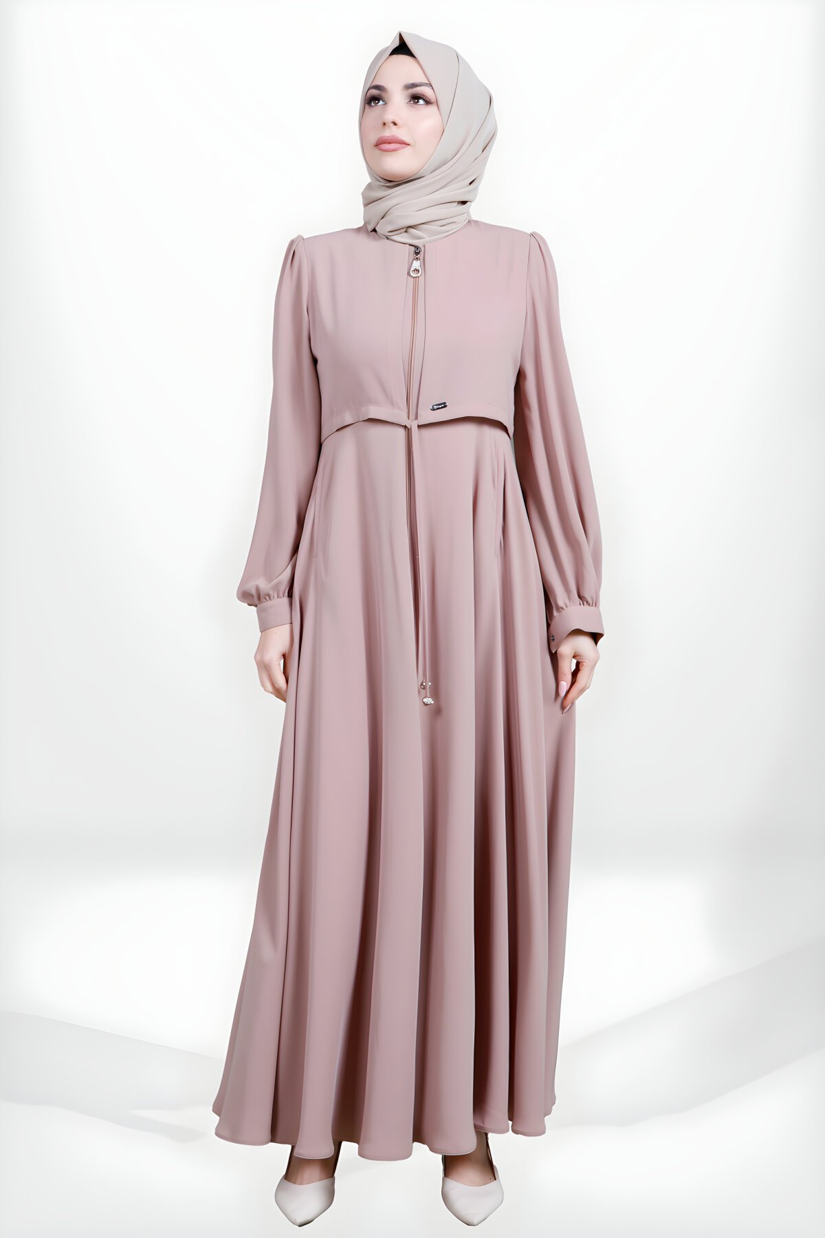 Bej Kloş Kesim Fermuarlı Bolero Detaylı Ferace - Beyza