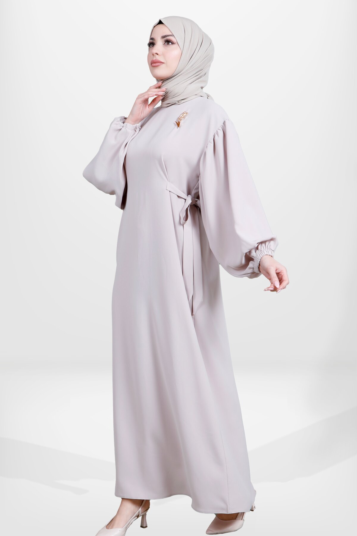 Modest Side-Tie Tulip Brooch Dress - Beige - Beyza