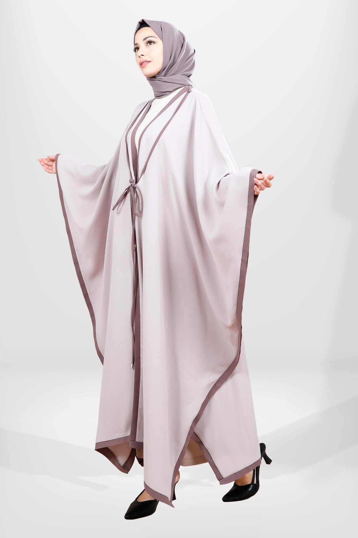 Bej Yarasa Model Bağcıklı Panço - Beyza