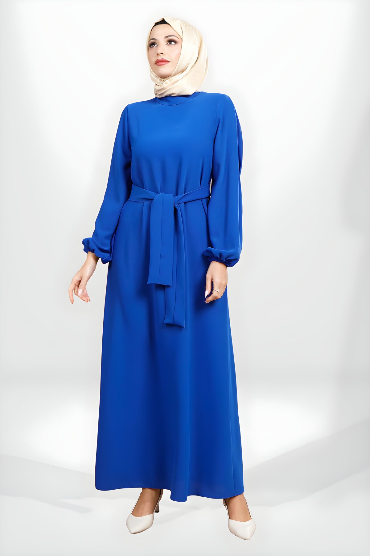 Mavi Kuşaklı Pilikaşe Kol Detaylı Tesettür Elbise - Beyza