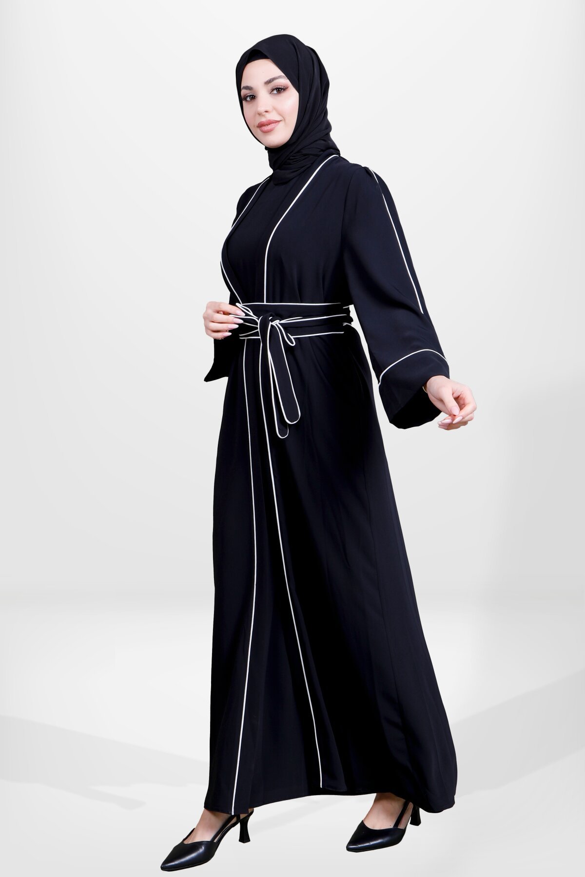 Two-Tone Black Piped Abaya - Mint - Beyza