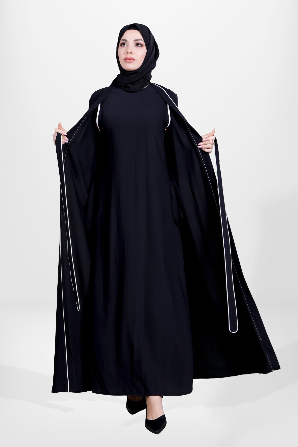 Two-Tone Black Piped Abaya - Mint - Beyza