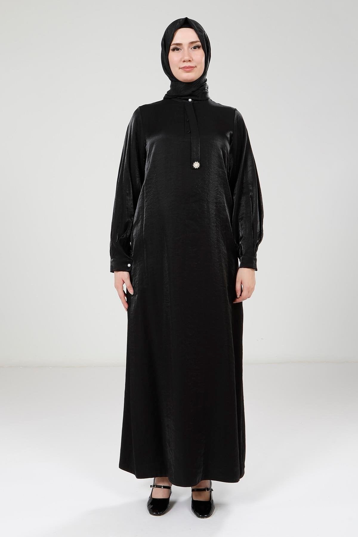 Modest Shiny Fabric Brooch Evening Dress - Black - Beyza