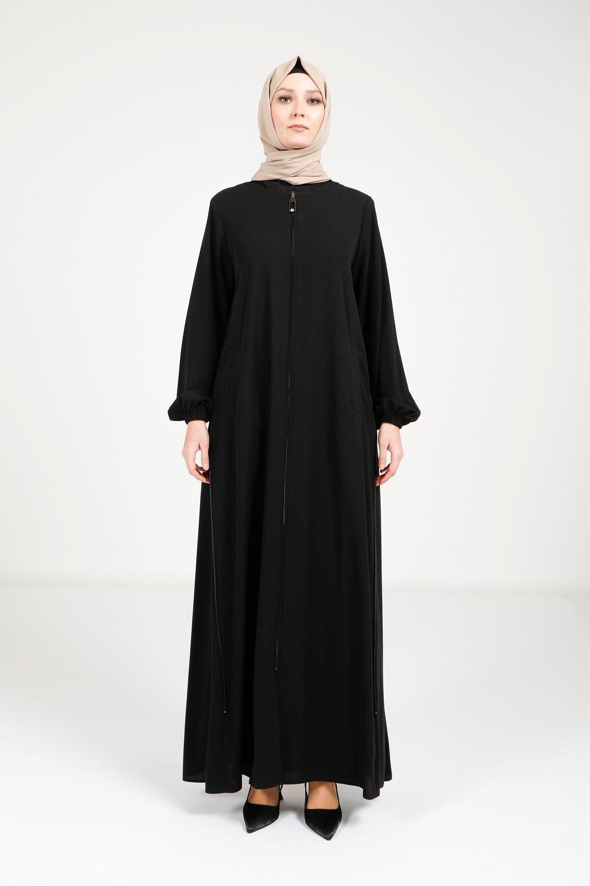Dual-Zippered Ferace - Black - Beyza