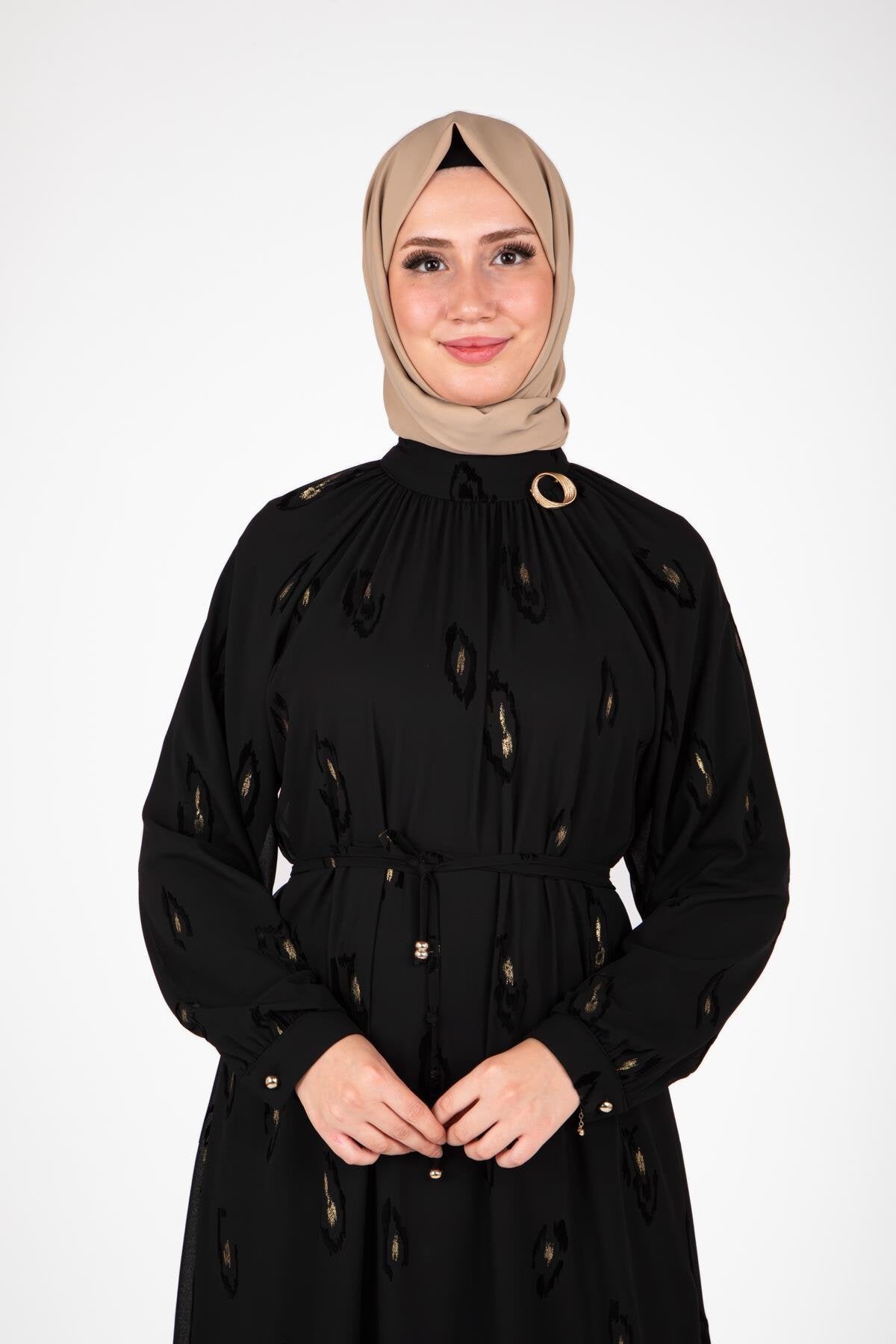 Patterned Brooch-Detail Modest Evening Dress - Black - Beyza