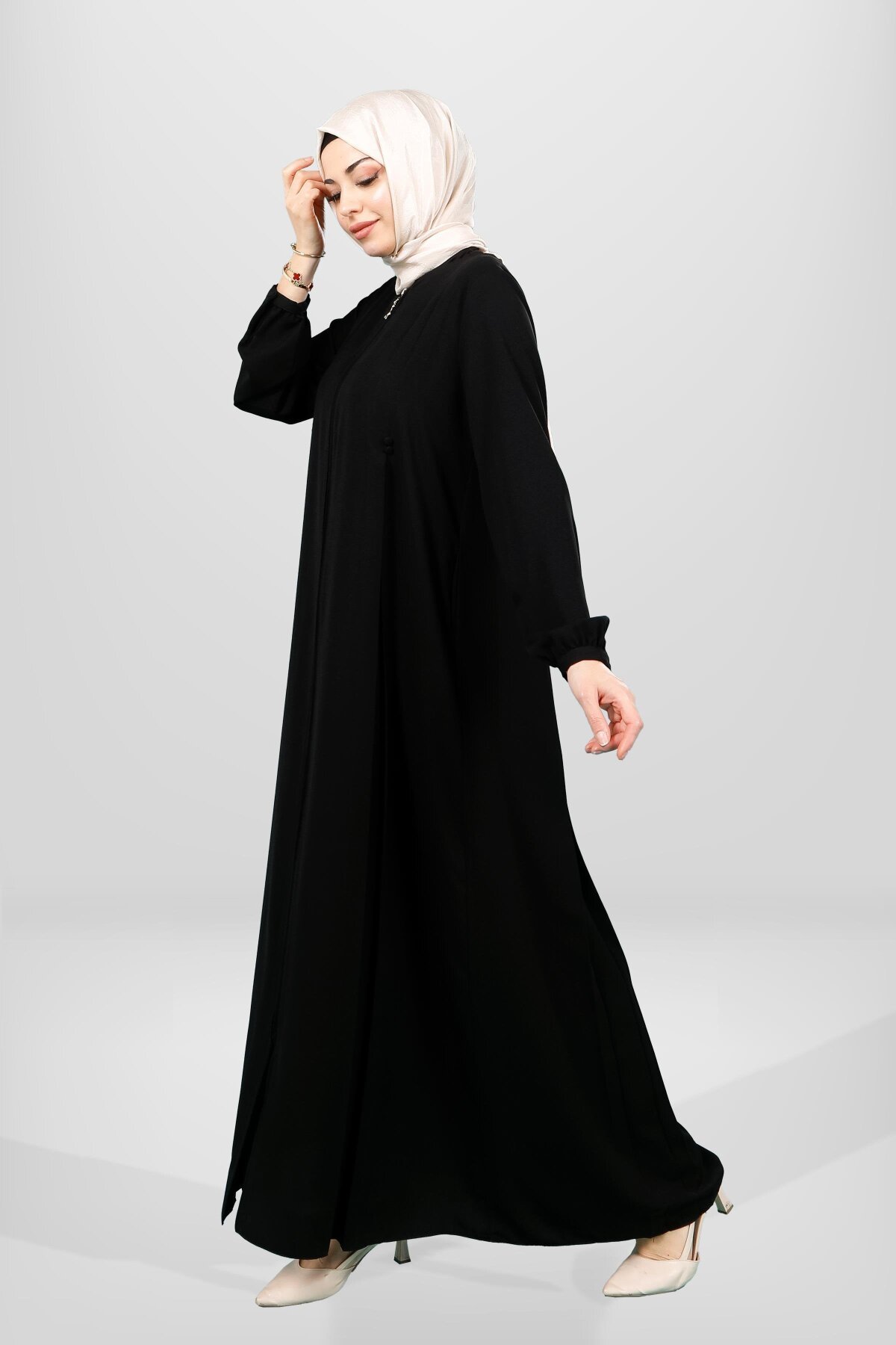 Draped Button-Detailed Ferace - Black - Beyza