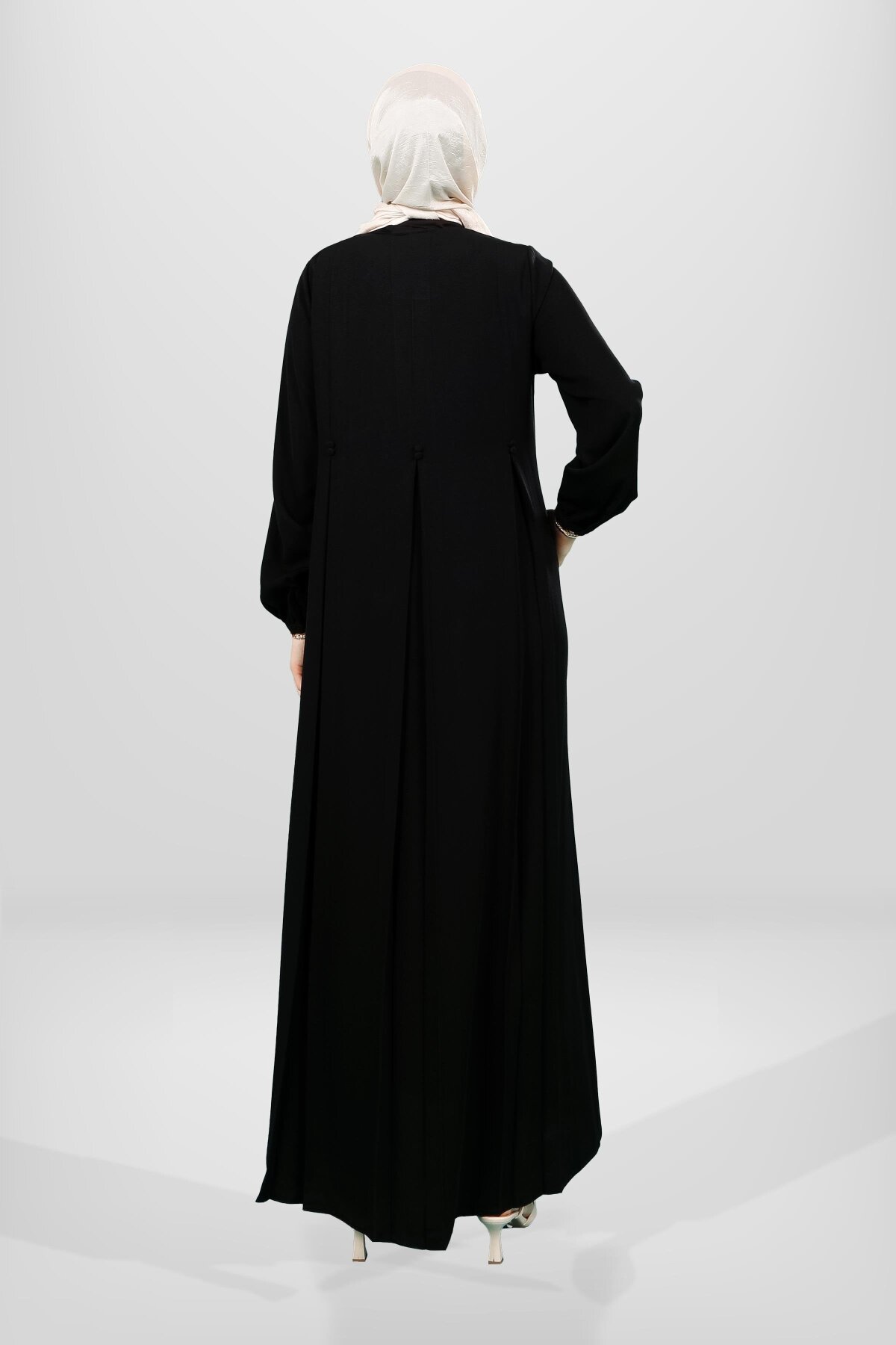 Draped Button-Detailed Ferace - Black - Beyza