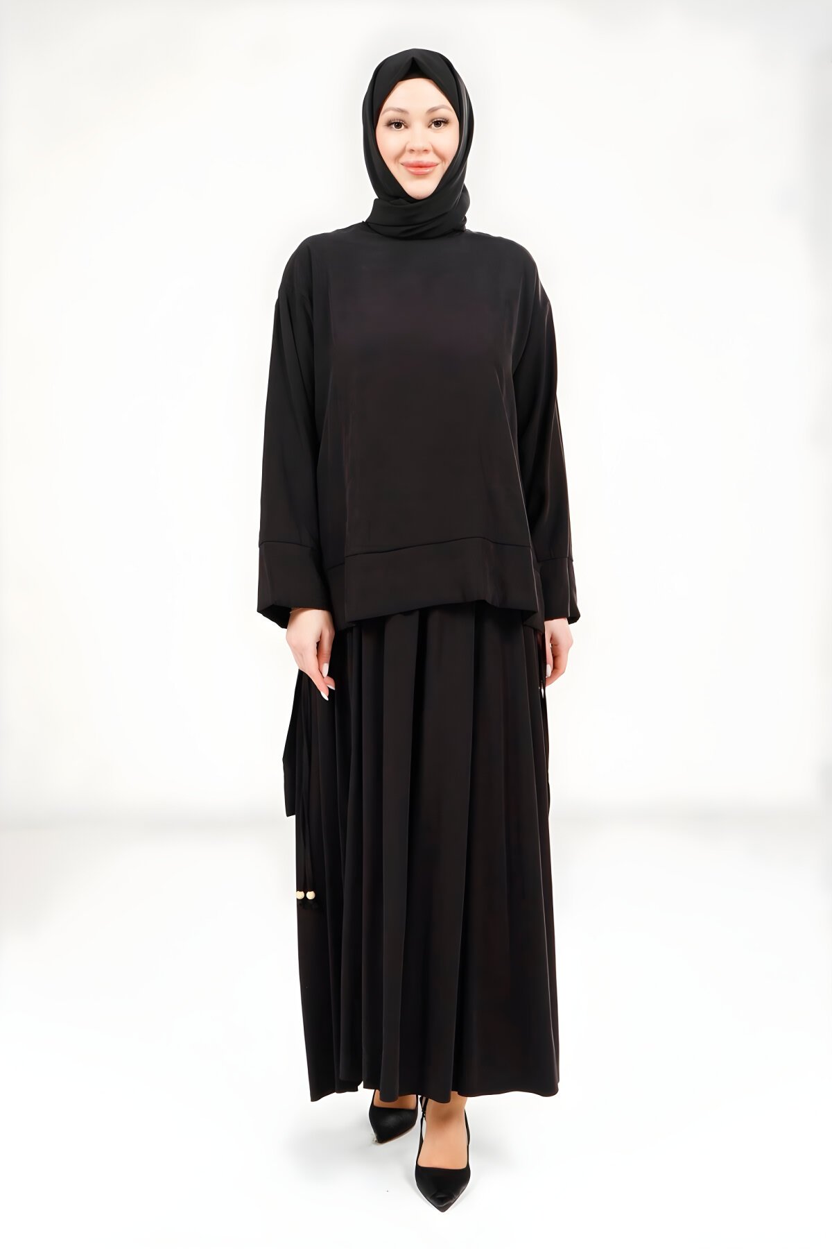 Siyah Etek Tunik Tesettür Takım - Beyza