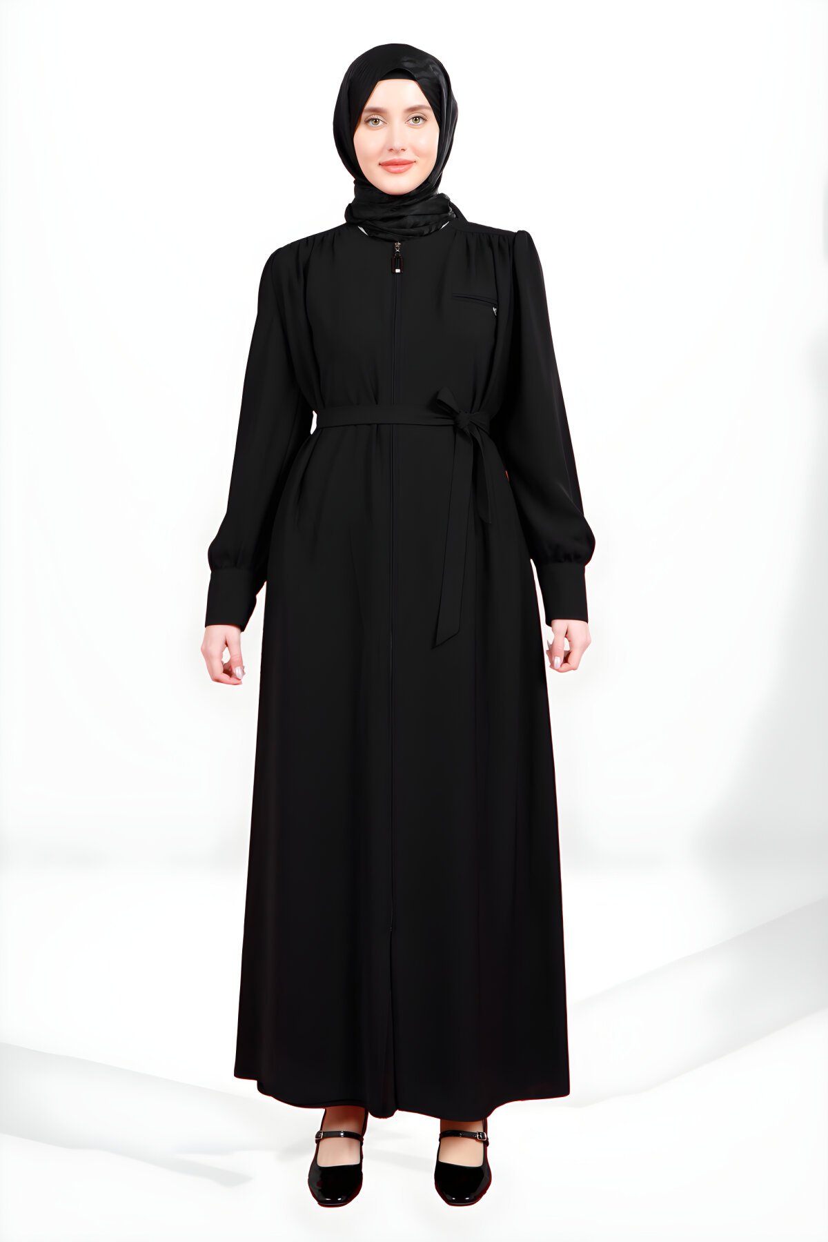 Siyah Fermuarlı Seyyar Kuşaklı Cep Detaylı Ferace - Beyza