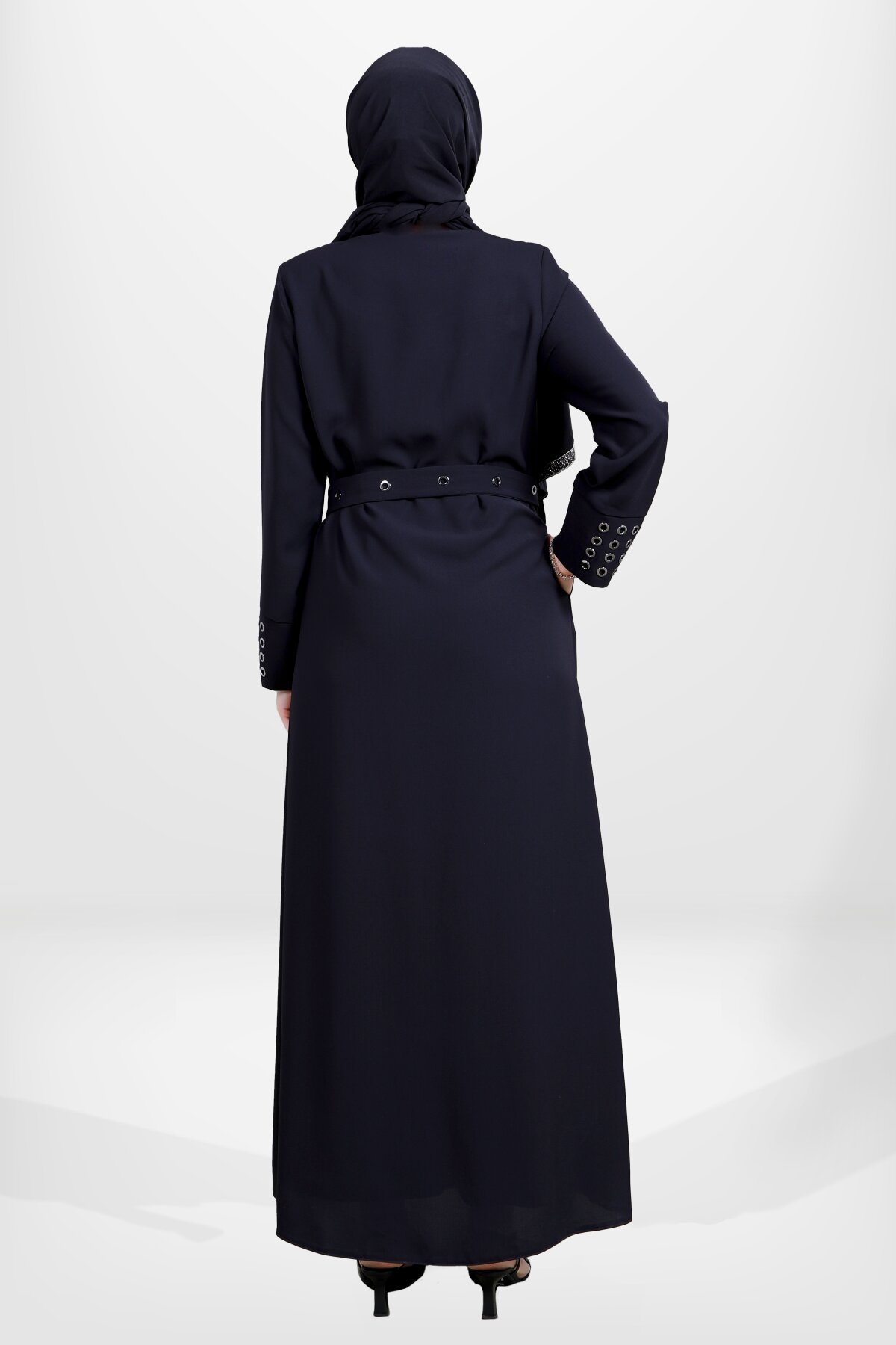 Zippered Detachable Belted Abaya - Black - Beyza