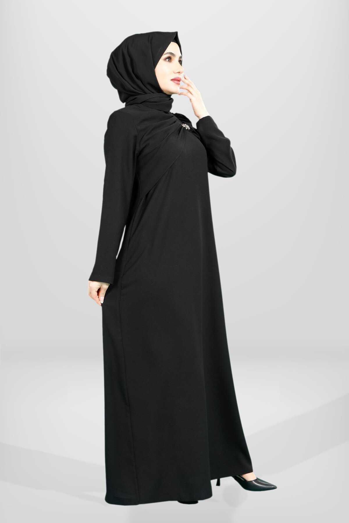 Modest Ruffled Brooch-Detail Evening Dress - Black - Beyza