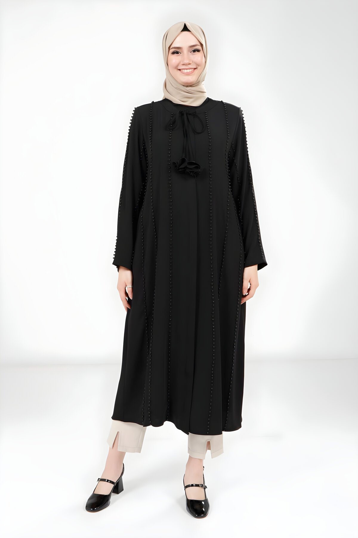 Siyah İnci Detaylı Giy Çık Kap - Beyza