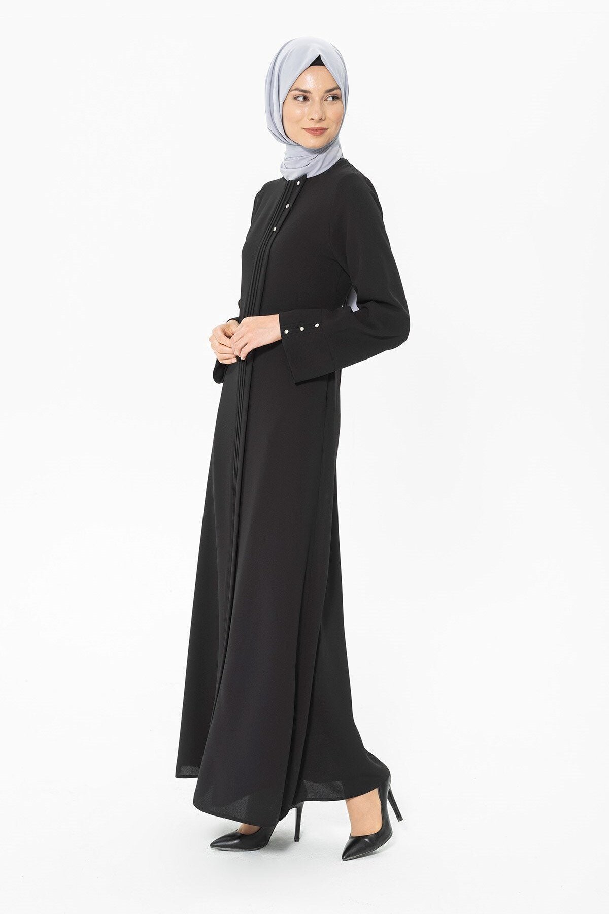 Pintuck Stone Detail Wide Cuff Abaya - Black - Beyza