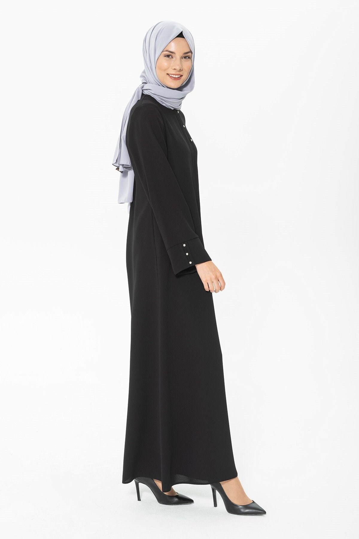 Pintuck Stone Detail Wide Cuff Abaya - Black - Beyza