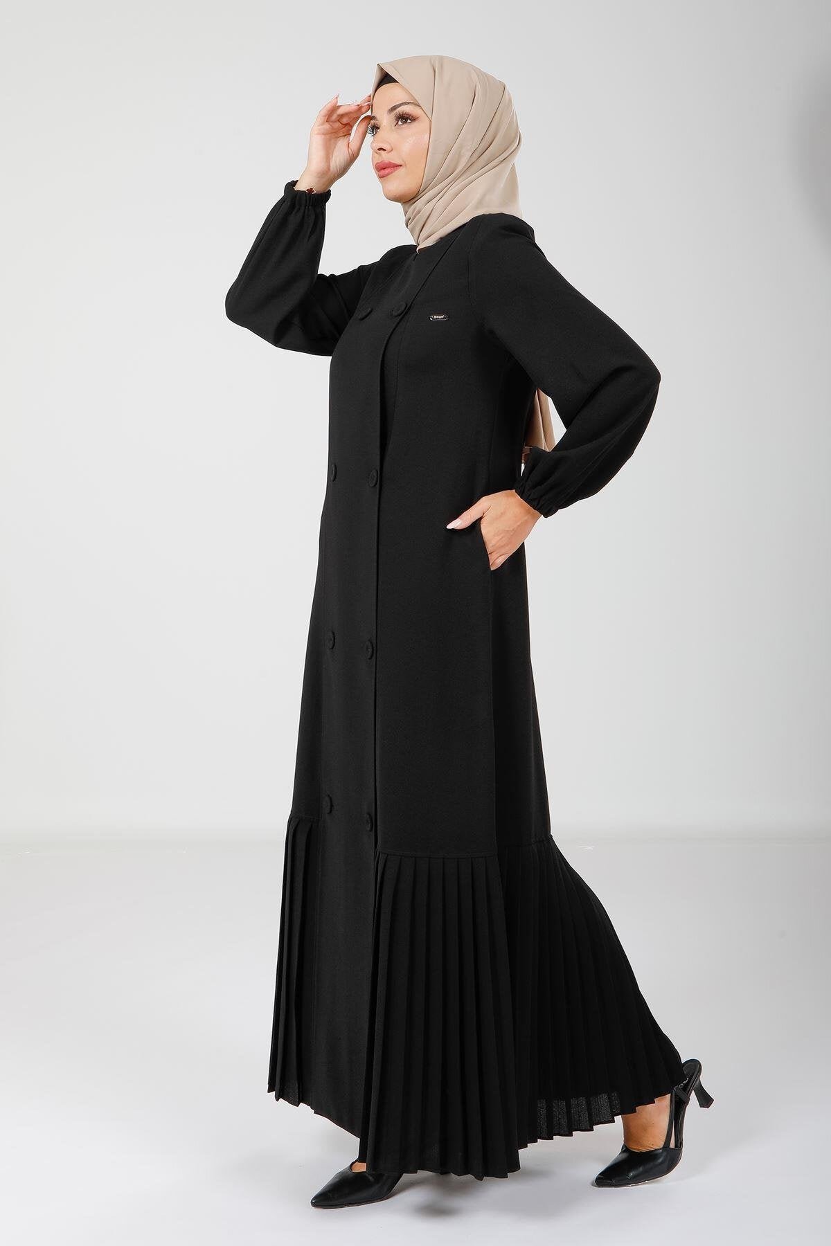 Pleated Buttoned Side-Pocket Ferace - Black - Beyza