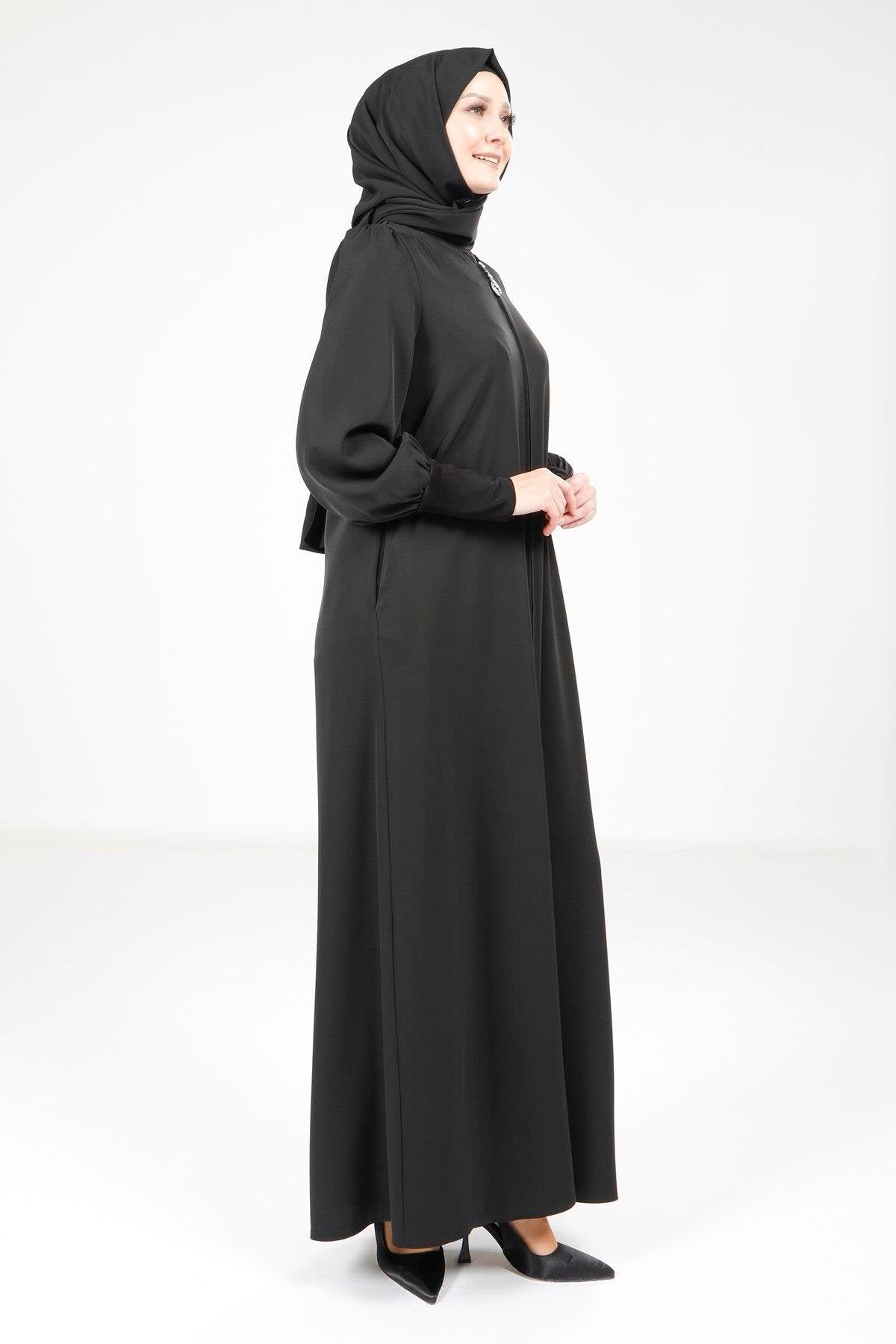 Sandy Cuffed Abaya - Black - Beyza