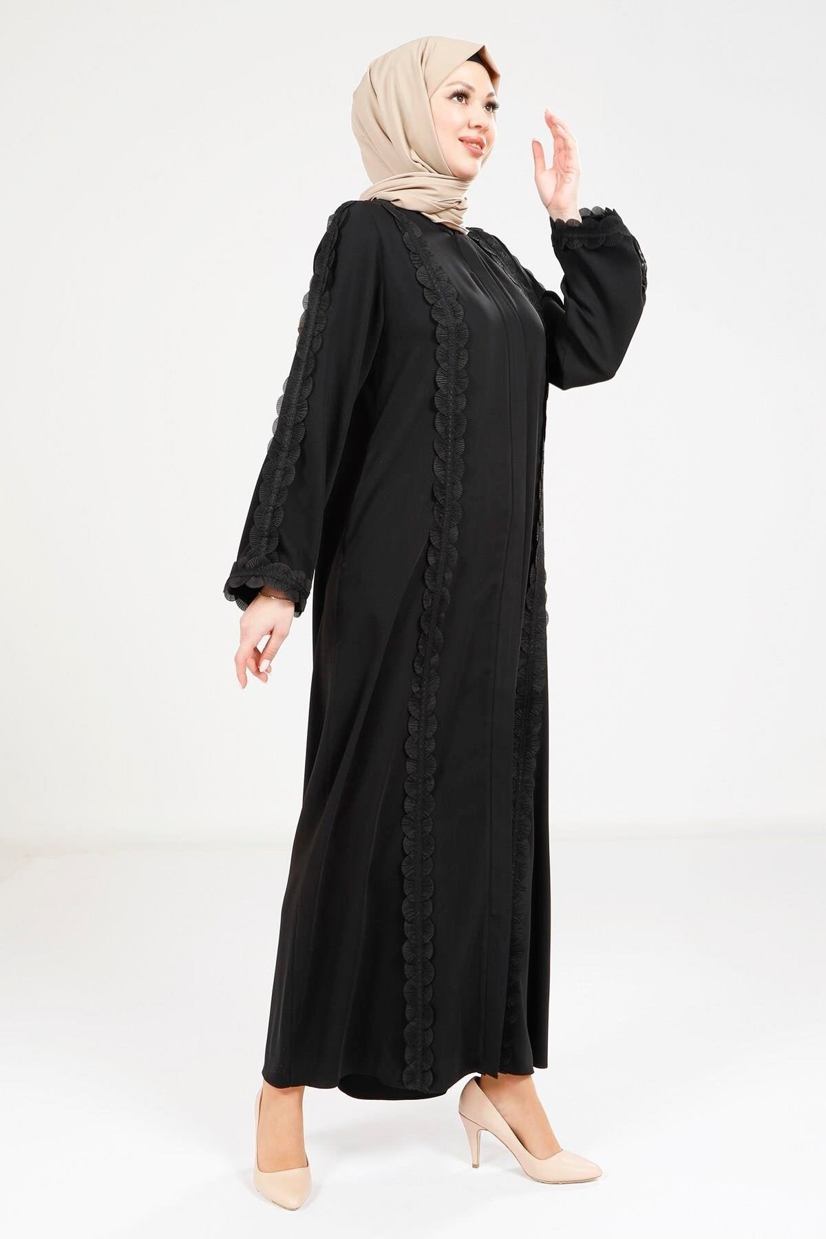 Striped Guipure Abaya - Black - Beyza
