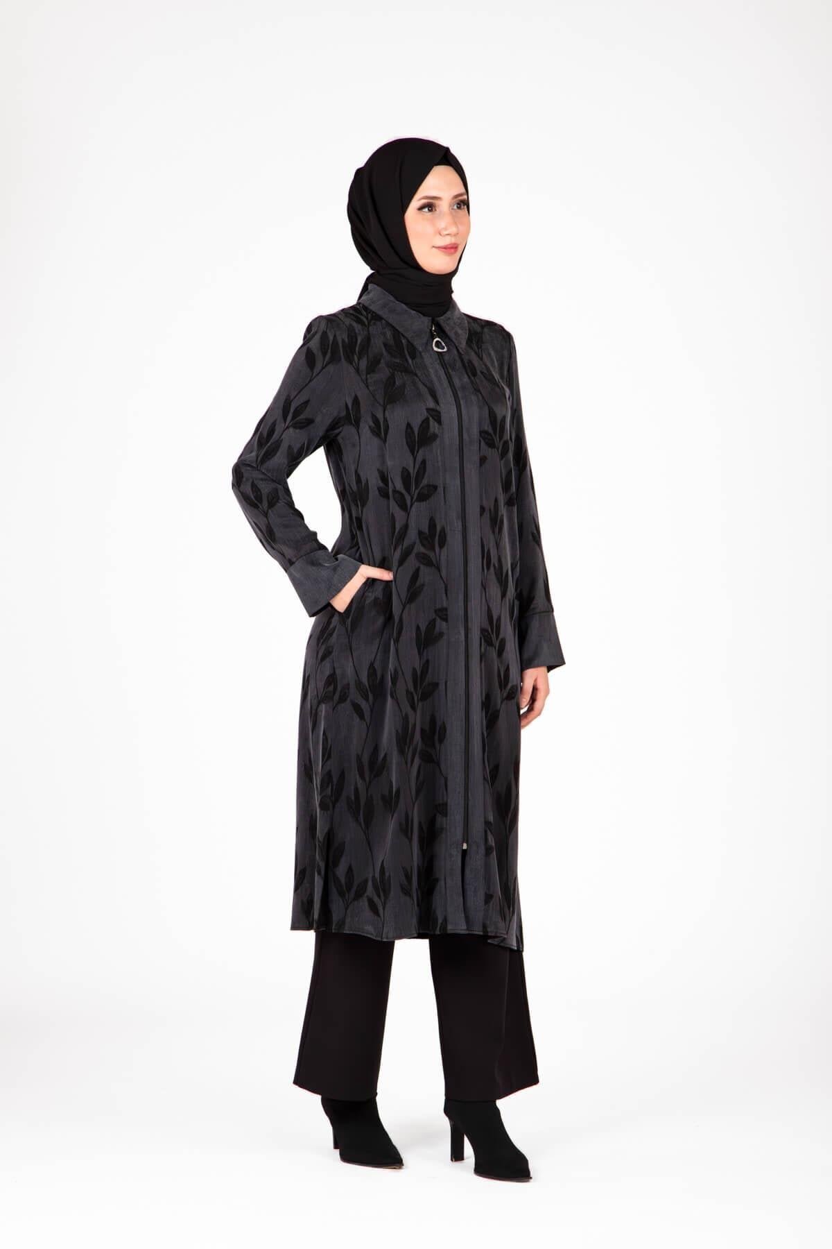 Lightweight Leaf-Patterned Coat - Black - Beyza