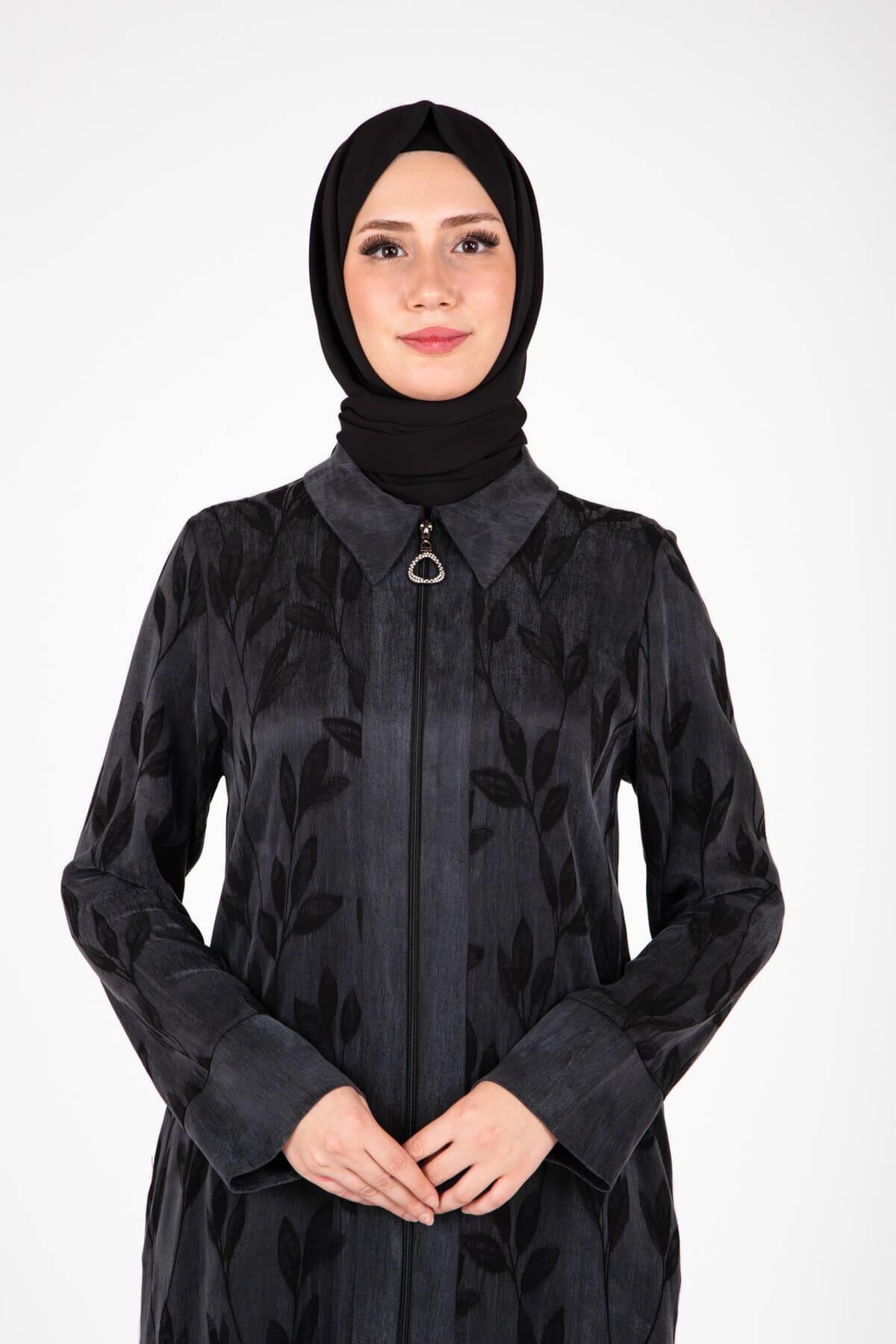 Lightweight Leaf-Patterned Coat - Black - Beyza