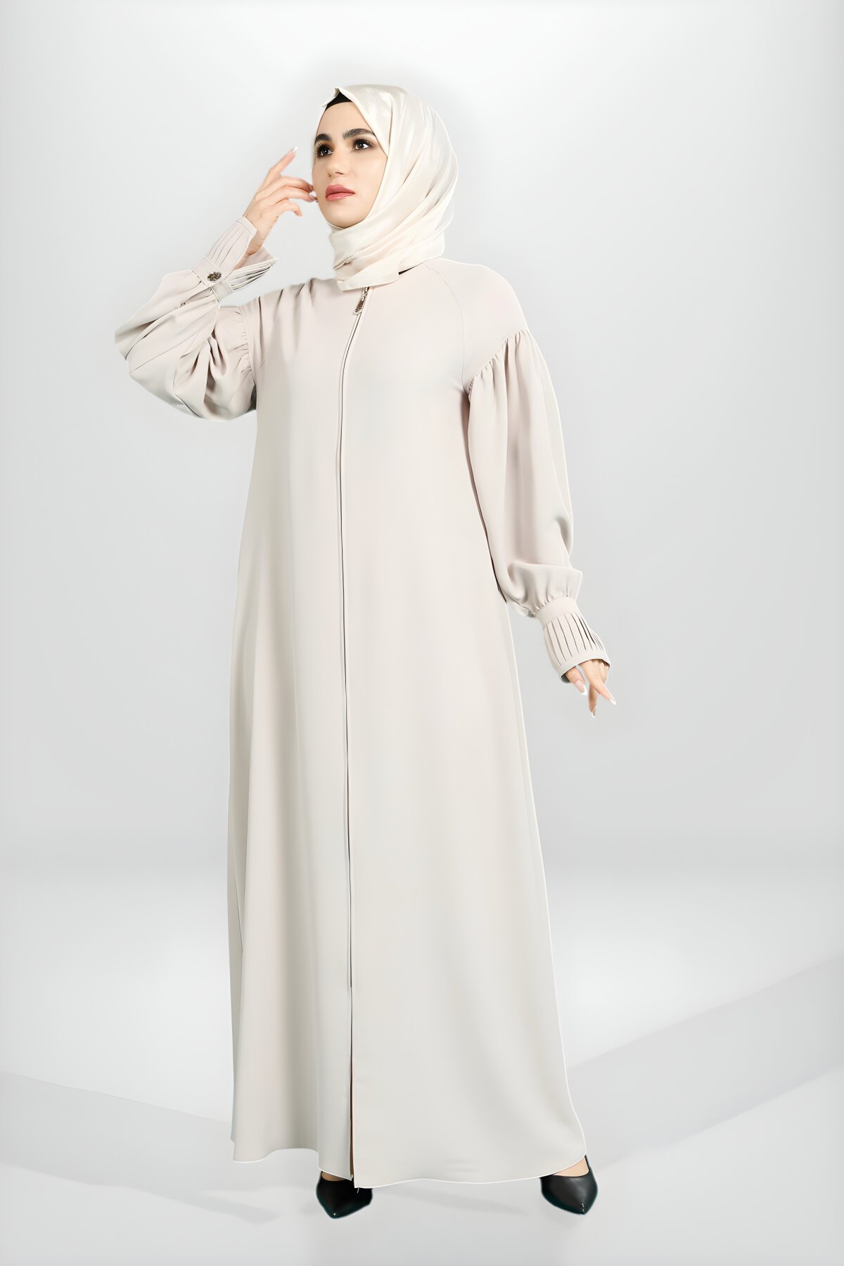 Taş Fermuarlı Manşeti Nervürlü Düğme Detaylı Yandan Cepli Ferace - Beyza