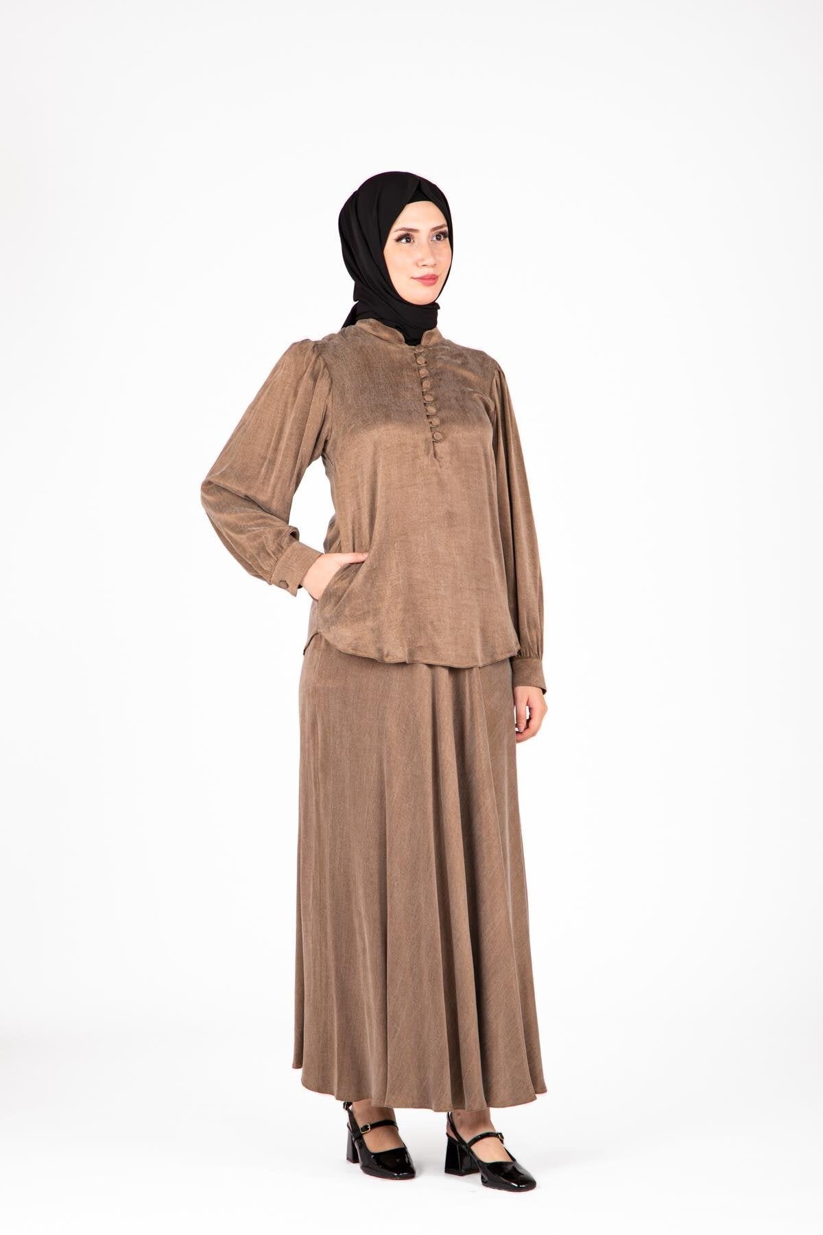 Two-Piece Modest Set with Skirt and Buttoned Collar - Mink - Beyza