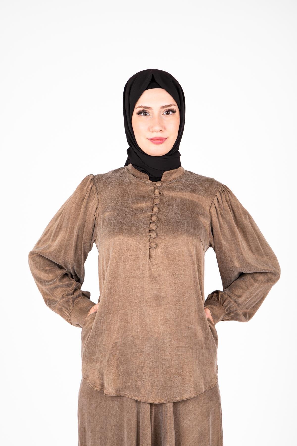 Two-Piece Modest Set with Skirt and Buttoned Collar - Mink - Beyza