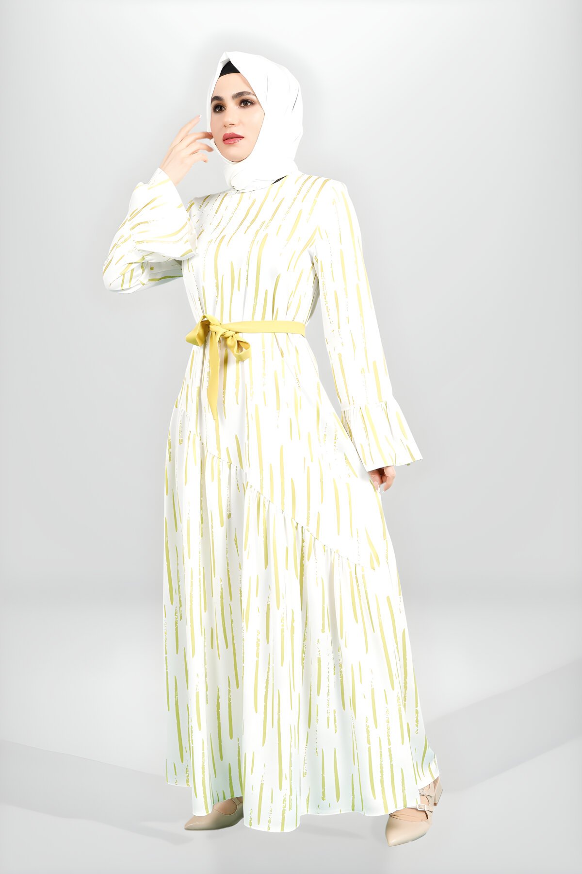 Yeşil Desenli Seyyar Kuşaklı Volan Kol Tesettür Elbise - Beyza