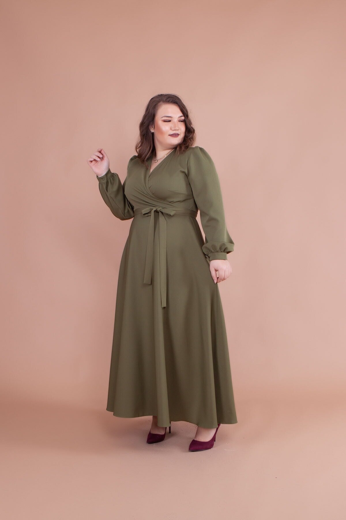 فستان سهرة محتشم مقاس كبير زيتوني - Bidoluelbise