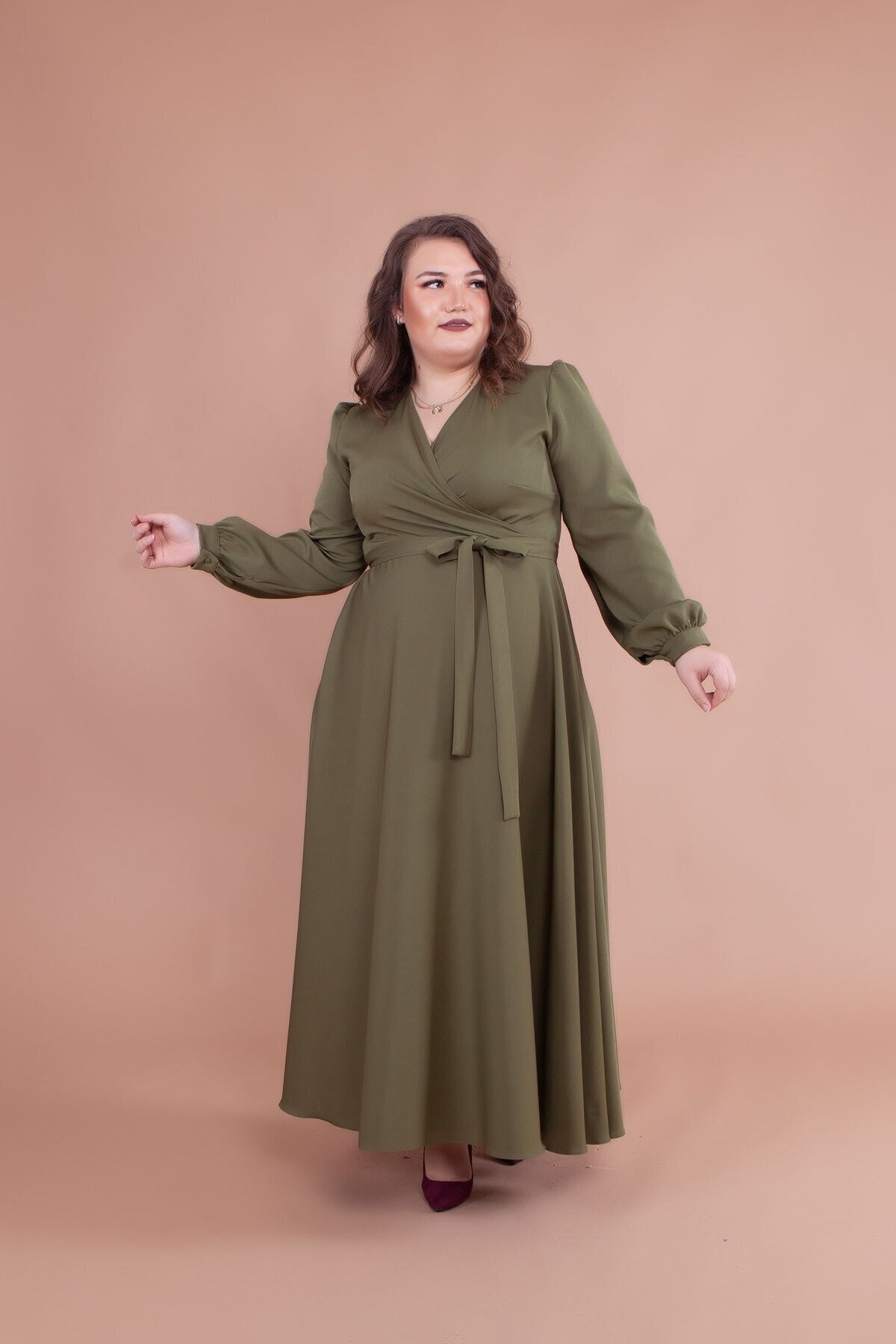 فستان سهرة محتشم مقاس كبير زيتوني - Bidoluelbise