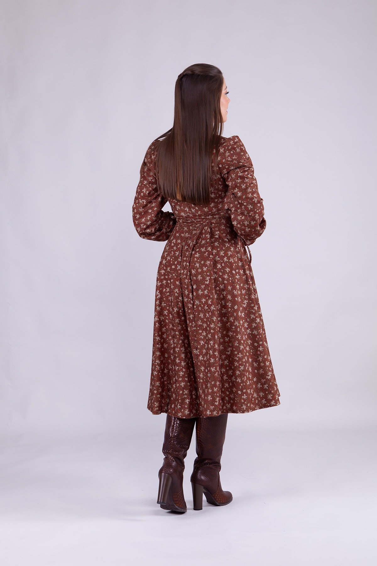Long-Sleeve Floral-Patterned Velvet Wrap-Neck Modest Dress - Brown - Bidoluelbise