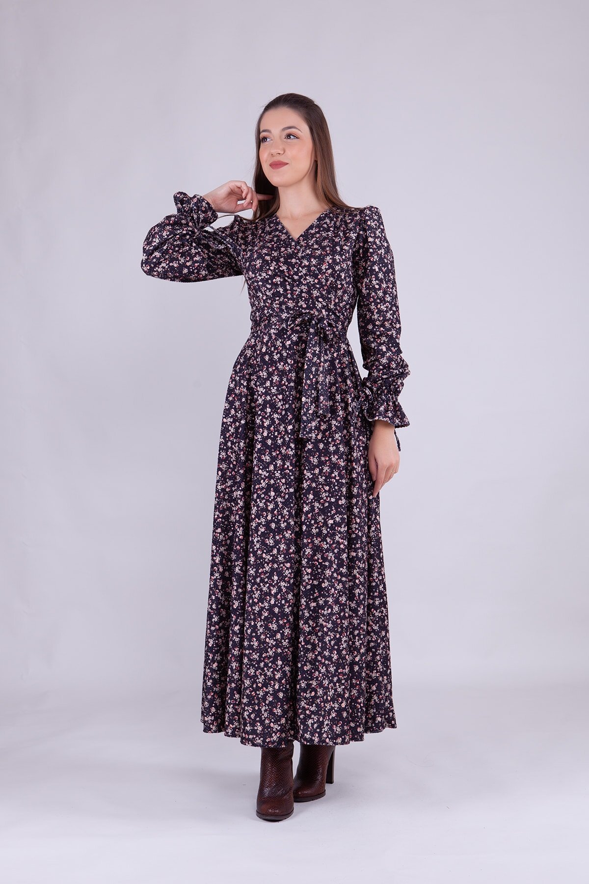 Long Sleeve Floral Velvet Wrap Neck Modest Dress - Black - Bidoluelbise