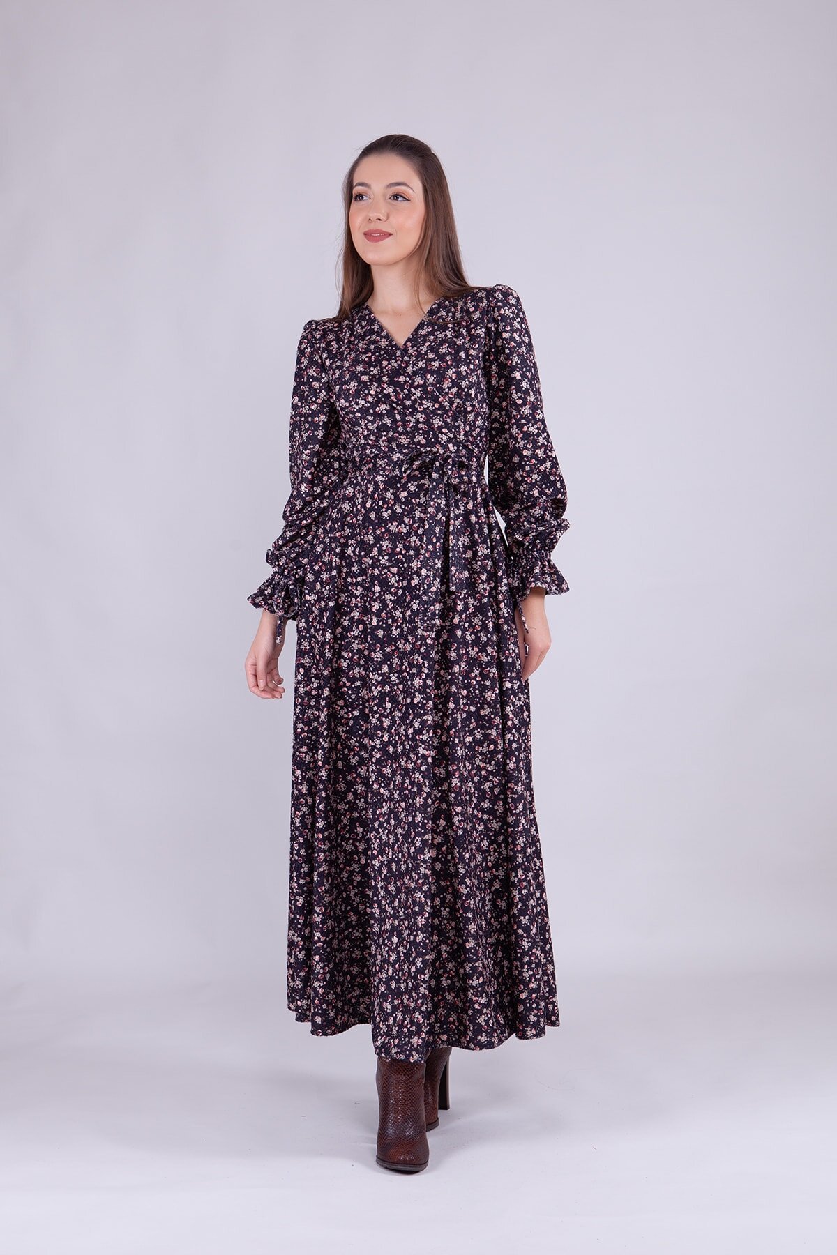 Long Sleeve Floral Velvet Wrap Neck Modest Dress - Black - Bidoluelbise