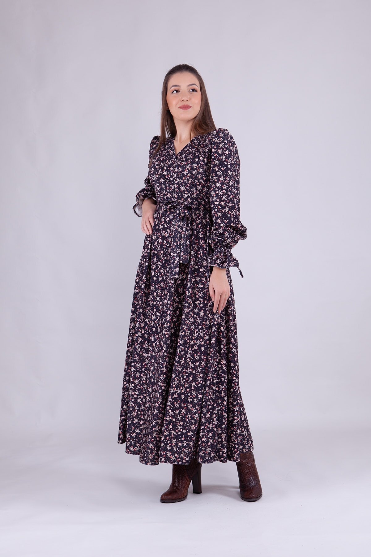 Long Sleeve Floral Velvet Wrap Neck Modest Dress - Black - Bidoluelbise