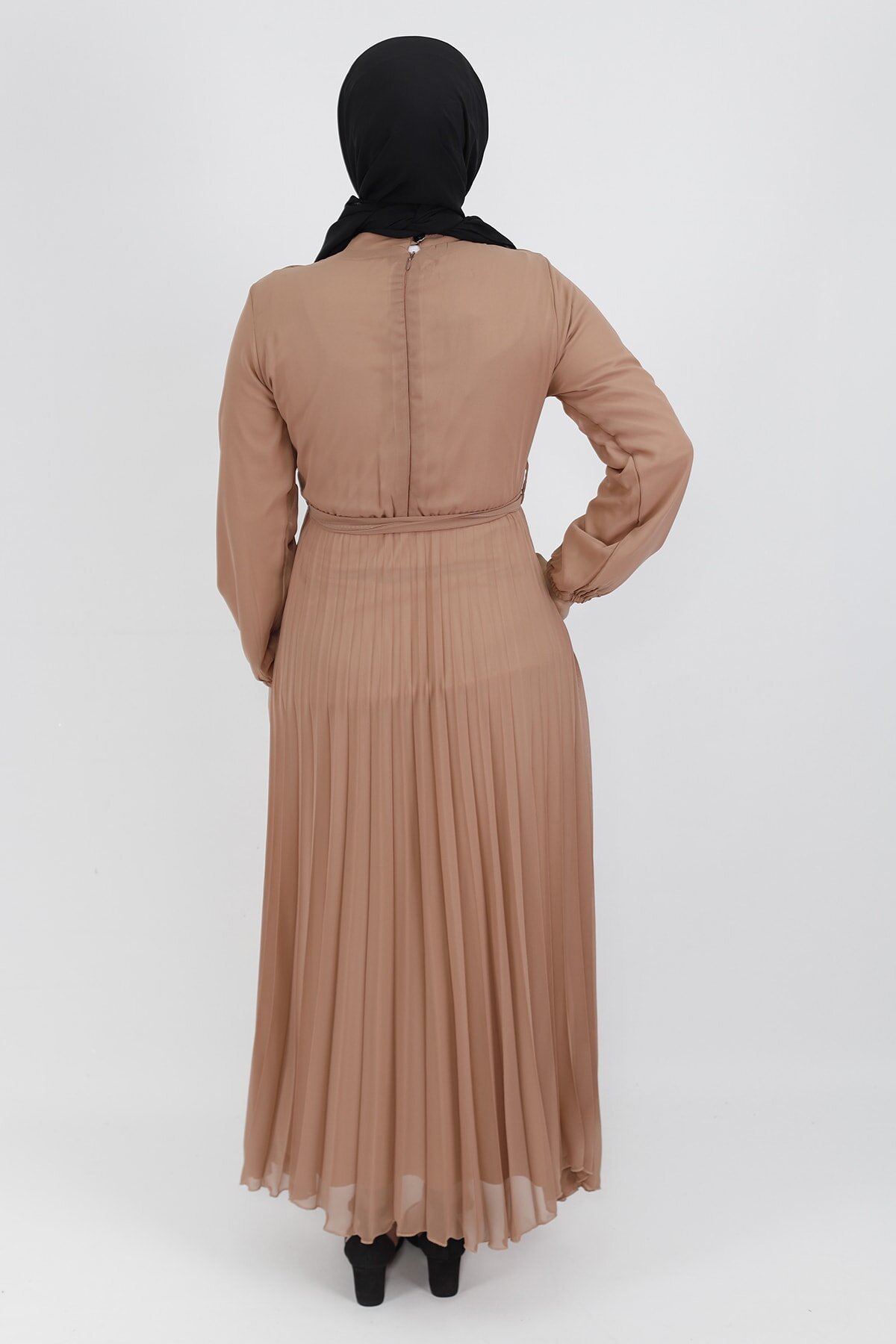 Chiffon Pleated Detail Modest Dress - Beige - Butik