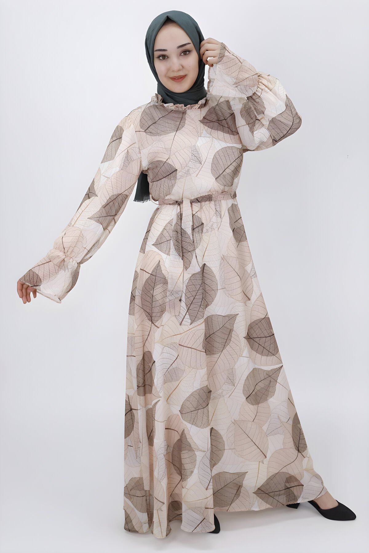 فستان محتشم بيج شيفون بزم وتفاصيل أوراق - Butik