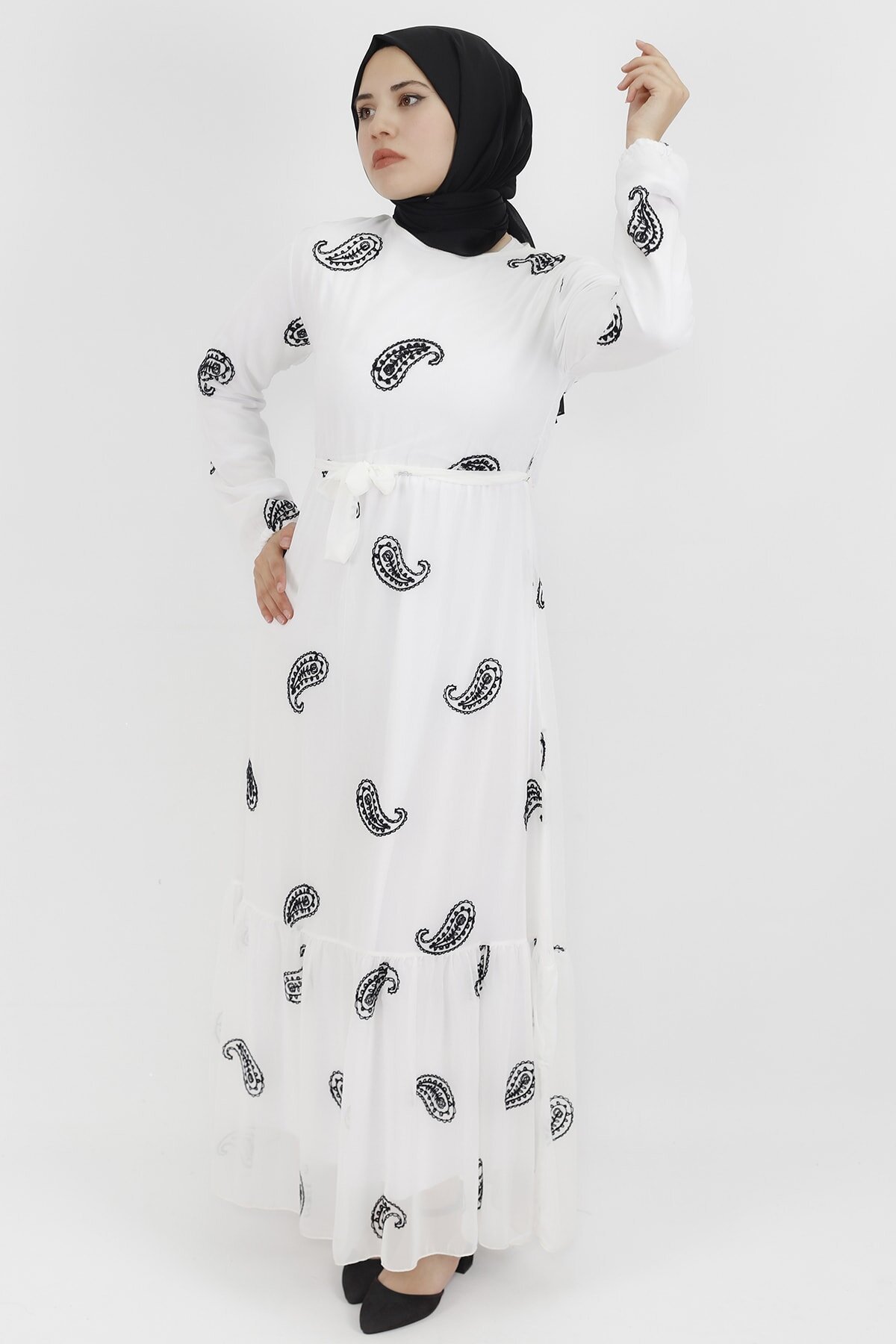 Modest Chiffon Embroidery-Detail Dress - Ecru - Butik