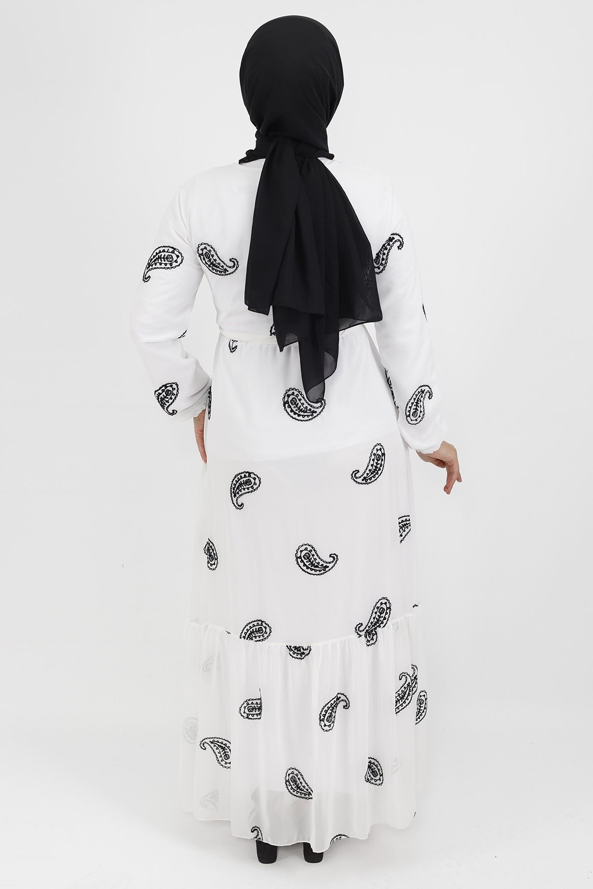 Modest Chiffon Embroidery-Detail Dress - Ecru - Butik