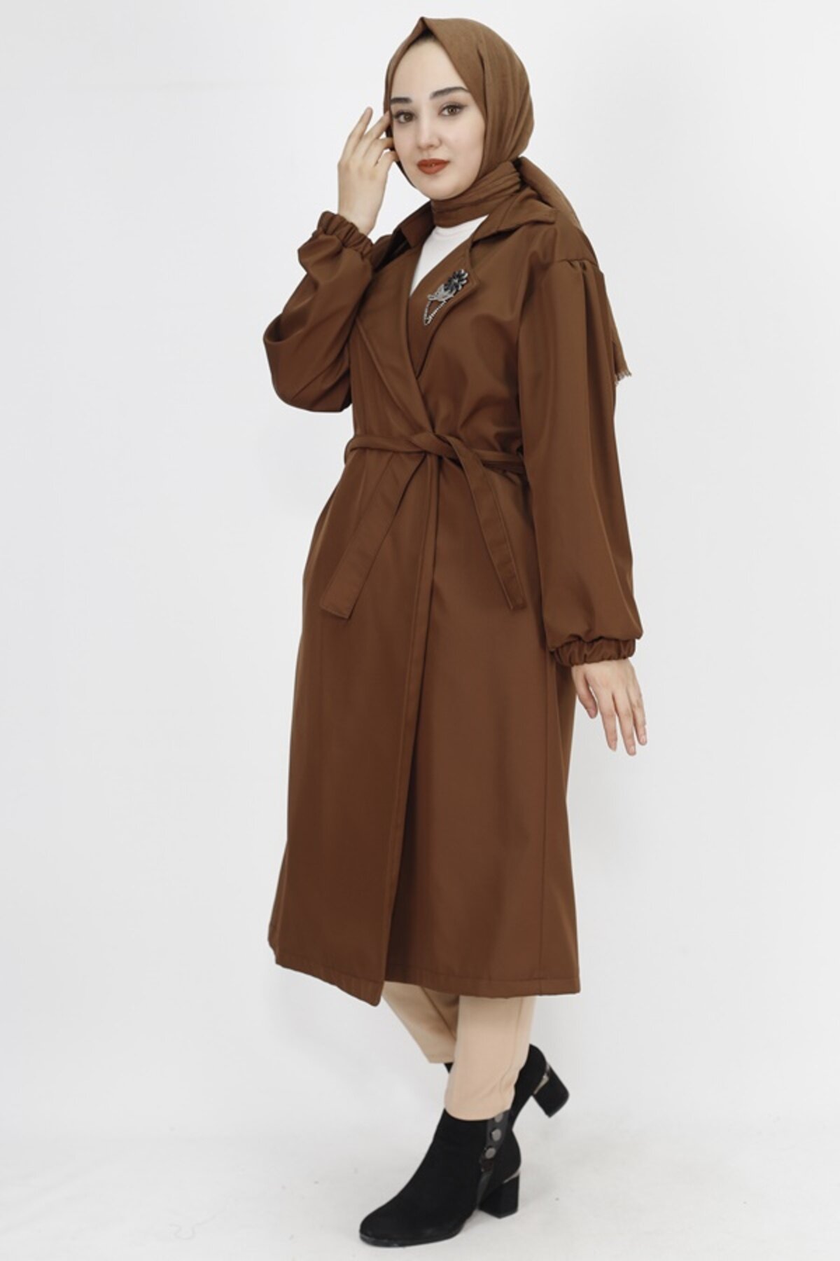 Medium Length Fabric Brooch-Detail Trench Coat - Brown - Butik