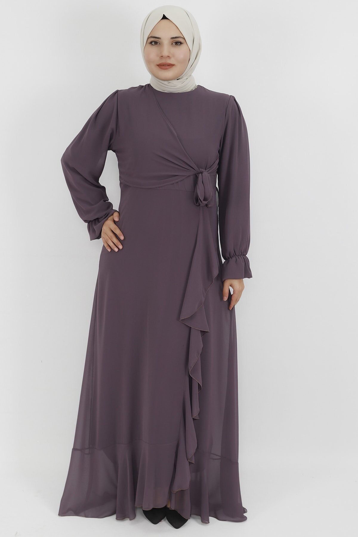 Lila Şifon Kumaş Fırfır Detaylı Tesettür Abiye Elbise - Butik