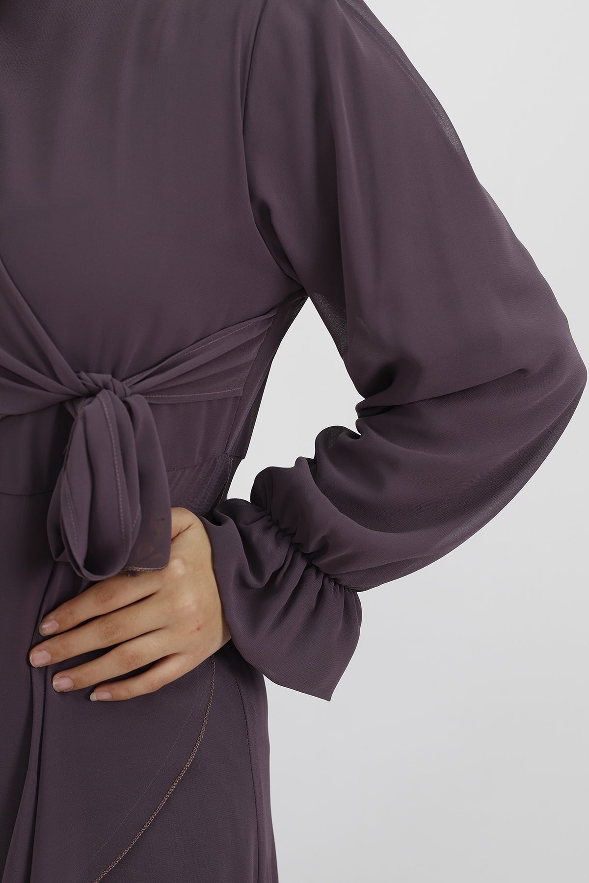 Lila Şifon Kumaş Fırfır Detaylı Tesettür Abiye Elbise - Butik