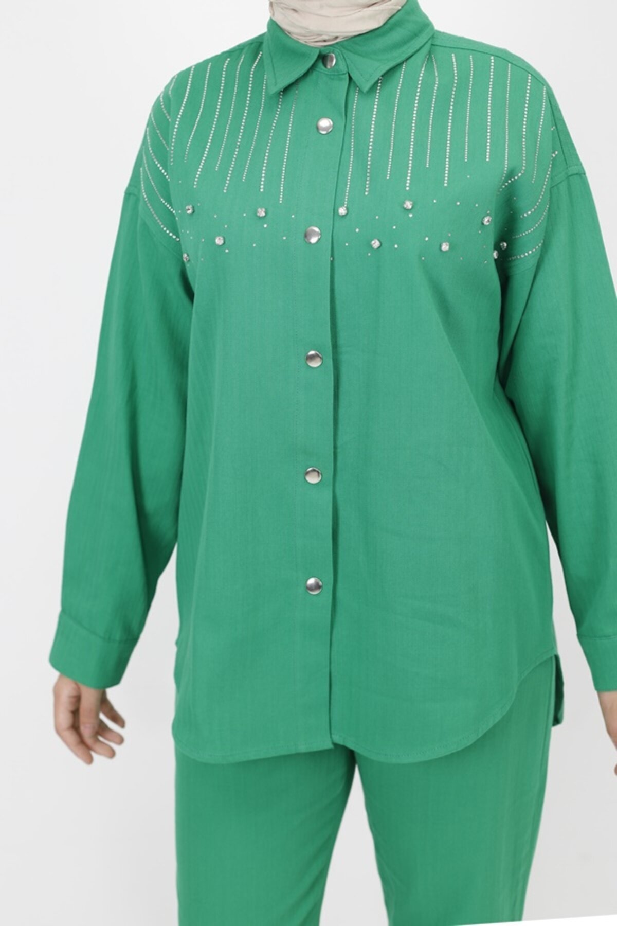 Yeşil Gabardin Kumaş Taş Detaylı İkili Tesettür Takım - Butik