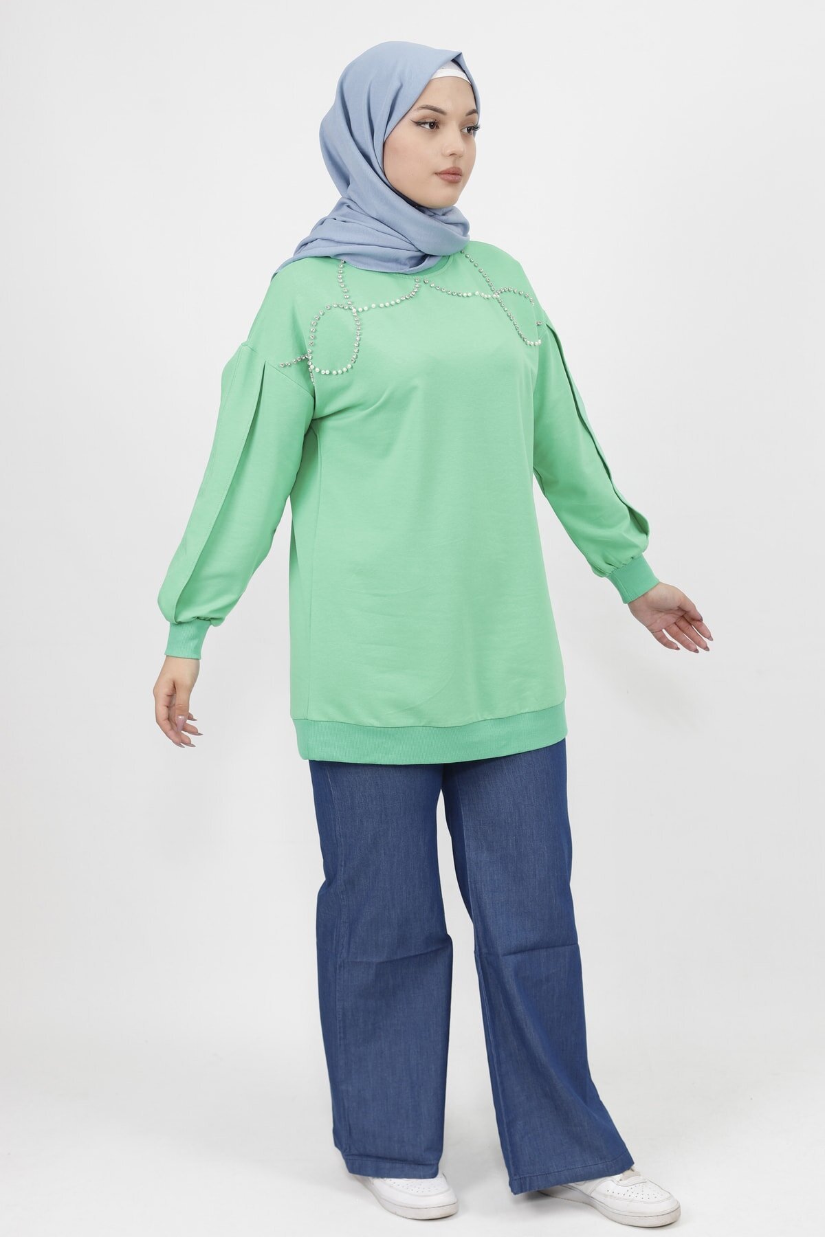 Yeşil İki İplik Taş İnci Çakmalı Tesettür Tunik - Butik