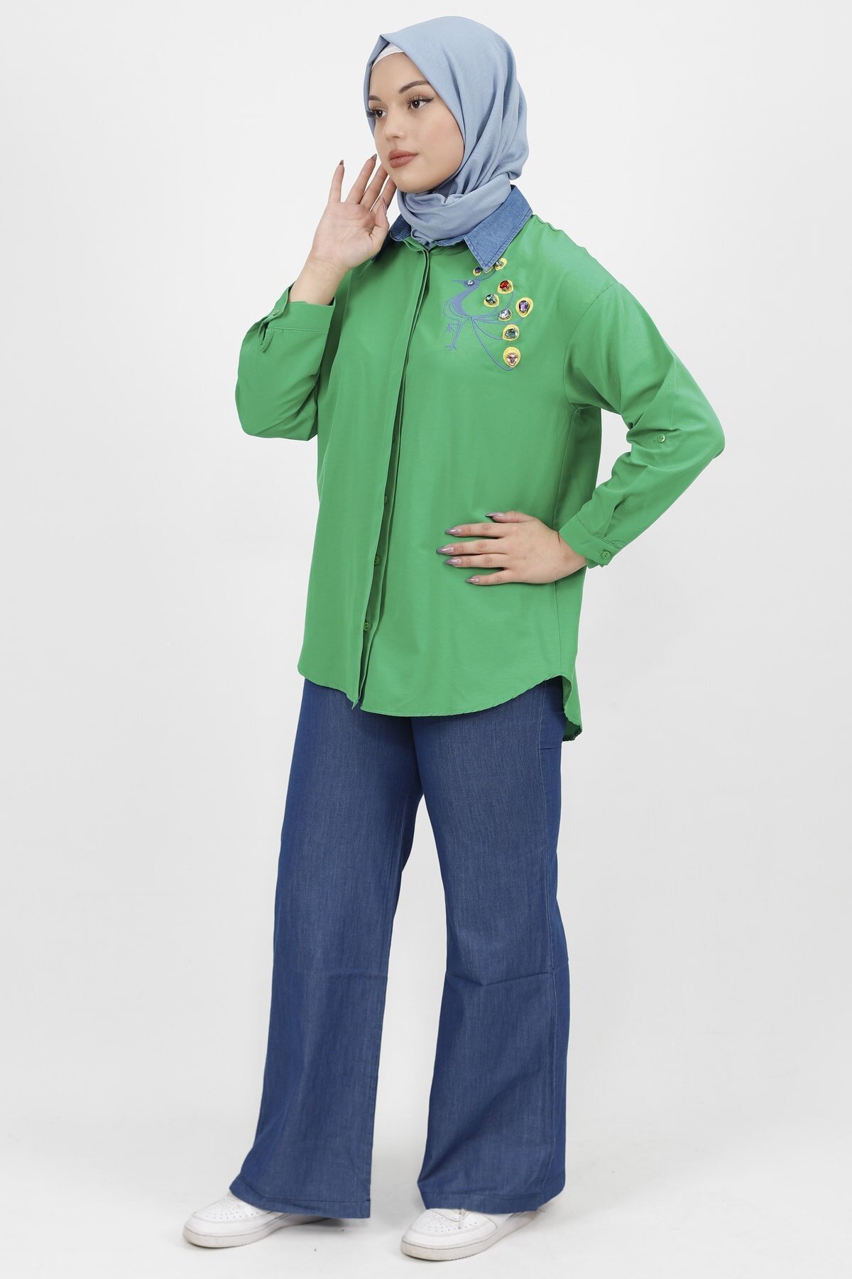 Yeşil Kuş Nakış Taş Detaylı Poplin Gömlek - Butik