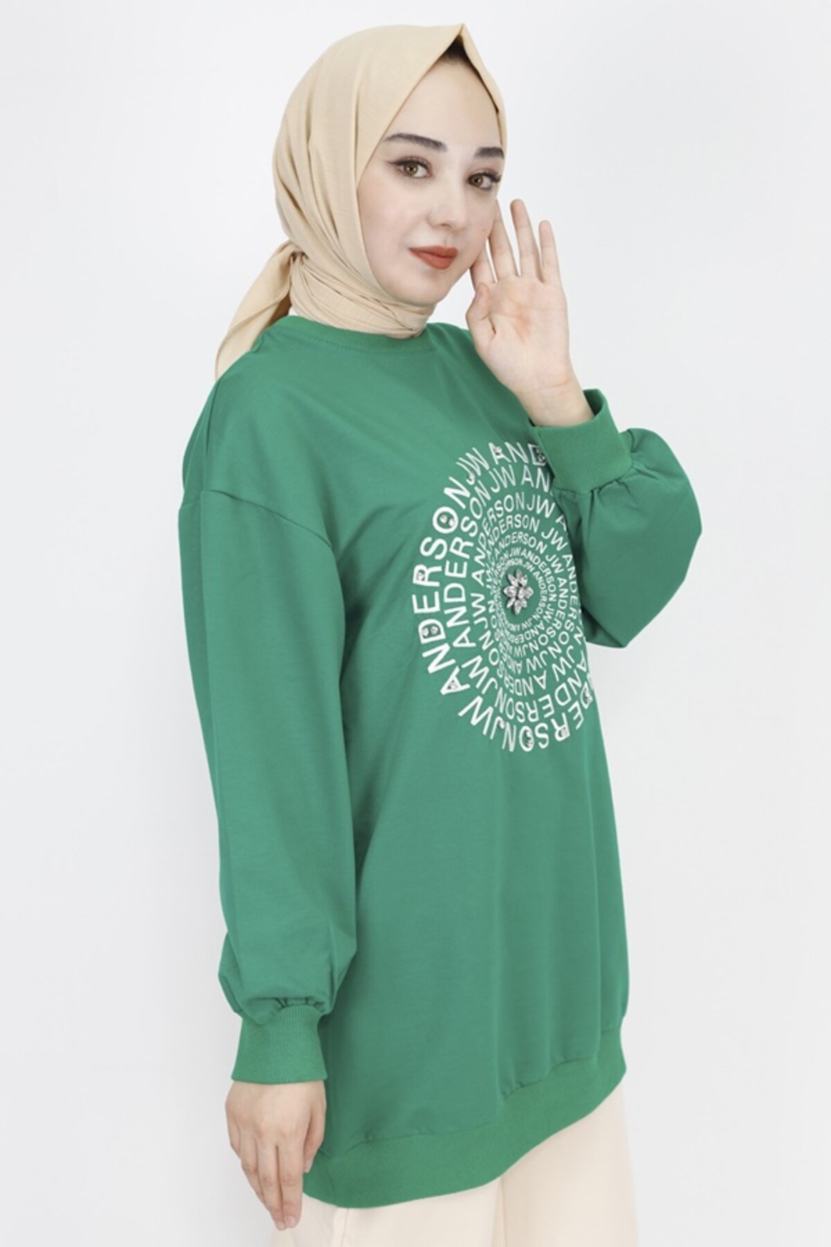 تونيك سويت شيرت محتشم أخضر بتطريز وحجارة - Butik