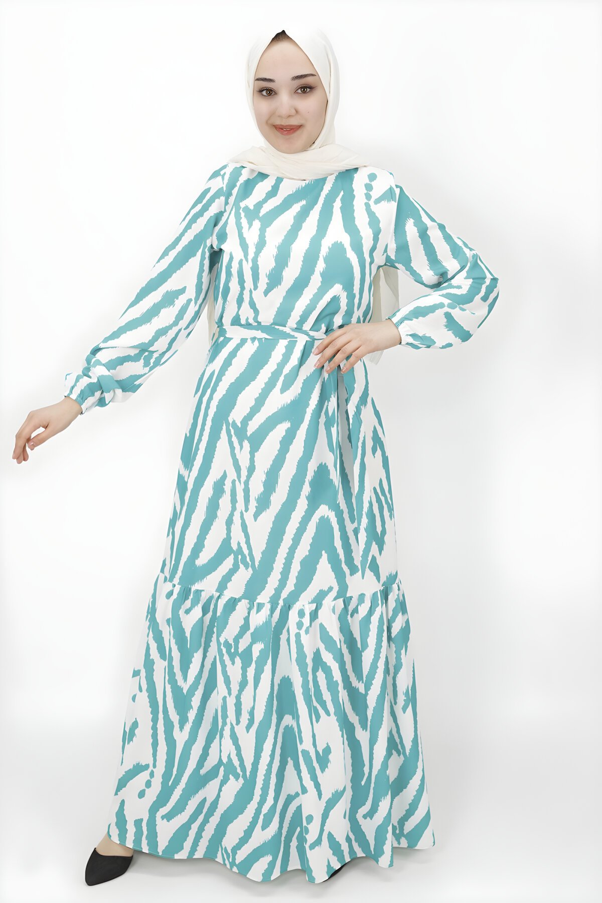 Yeşil Zebra Desenli Şifon Kumaş Tesettür Elbise - Butik