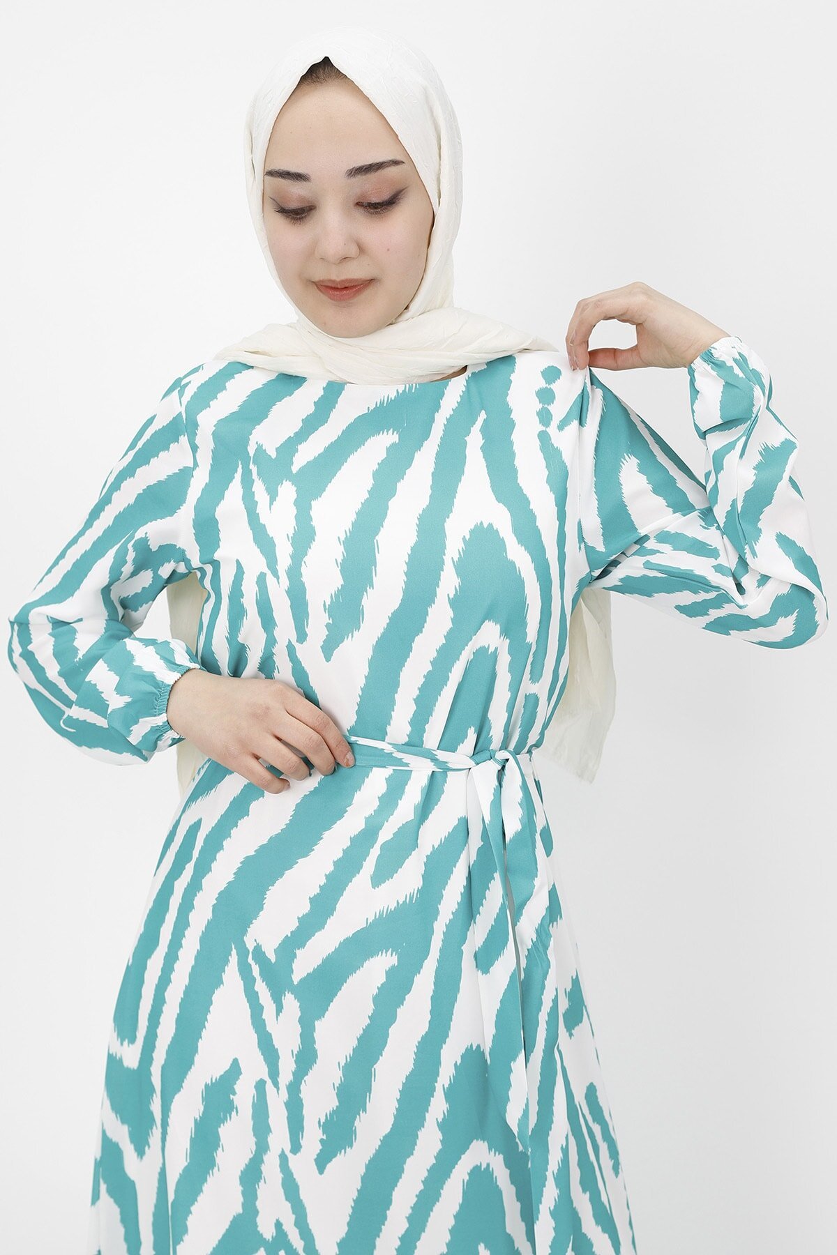 Zebra Pattern Chiffon Modest Dress - Green - Butik
