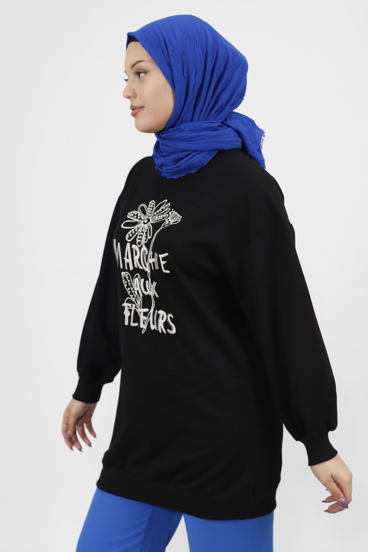 Pearl and Embroidery Detail Yarn Fabric Modest Tunic - Black - Bwest