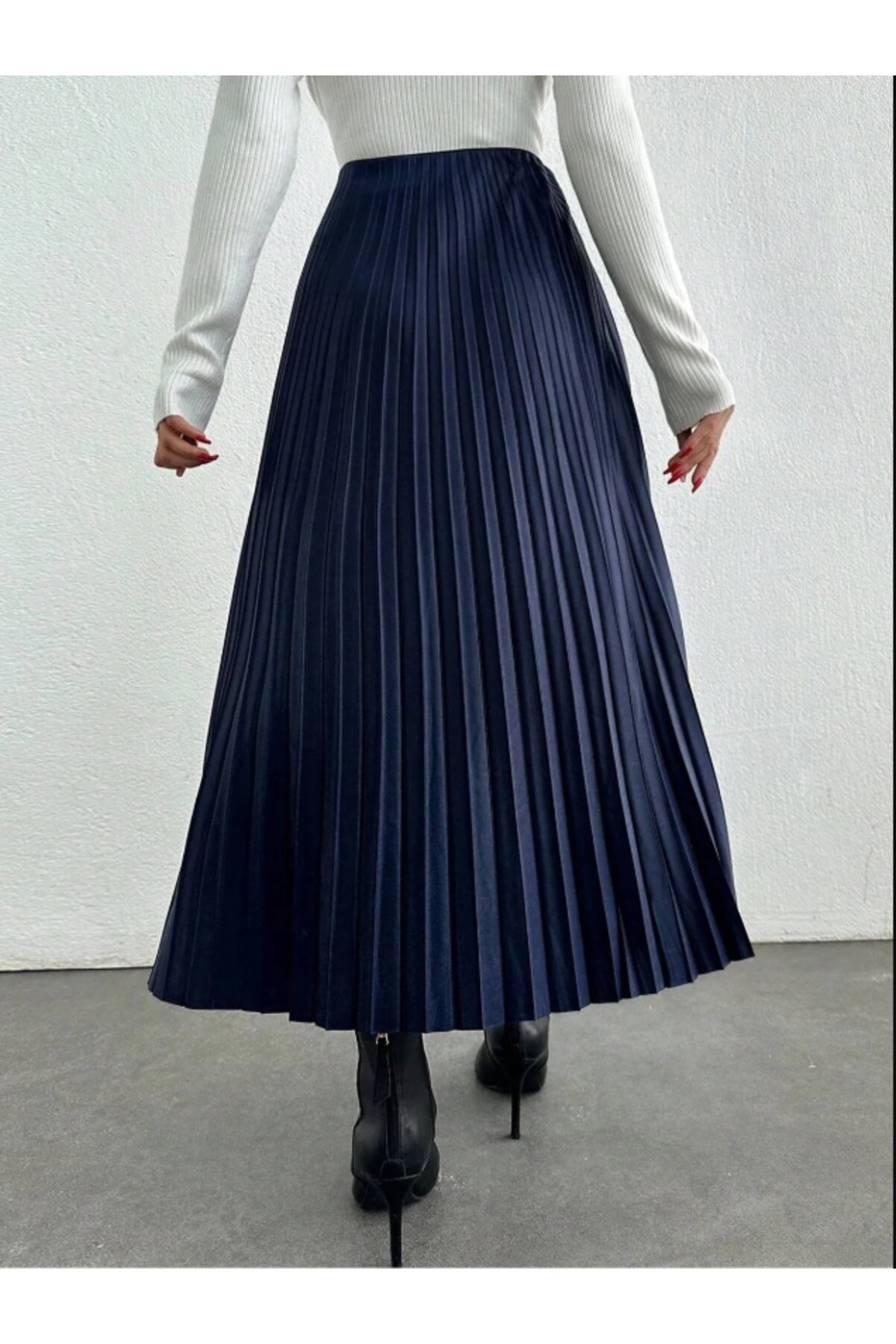 Pleated Faux Leather Modest Skirt - Navy - Bycoolest Butik